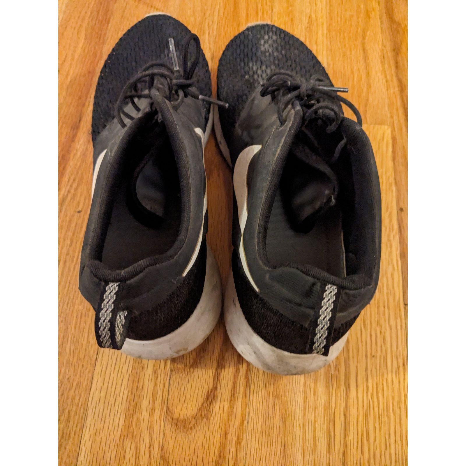 Nike Nike Roshi Run Shoes Size US 10 / EU 43 - 1 Thumbnail