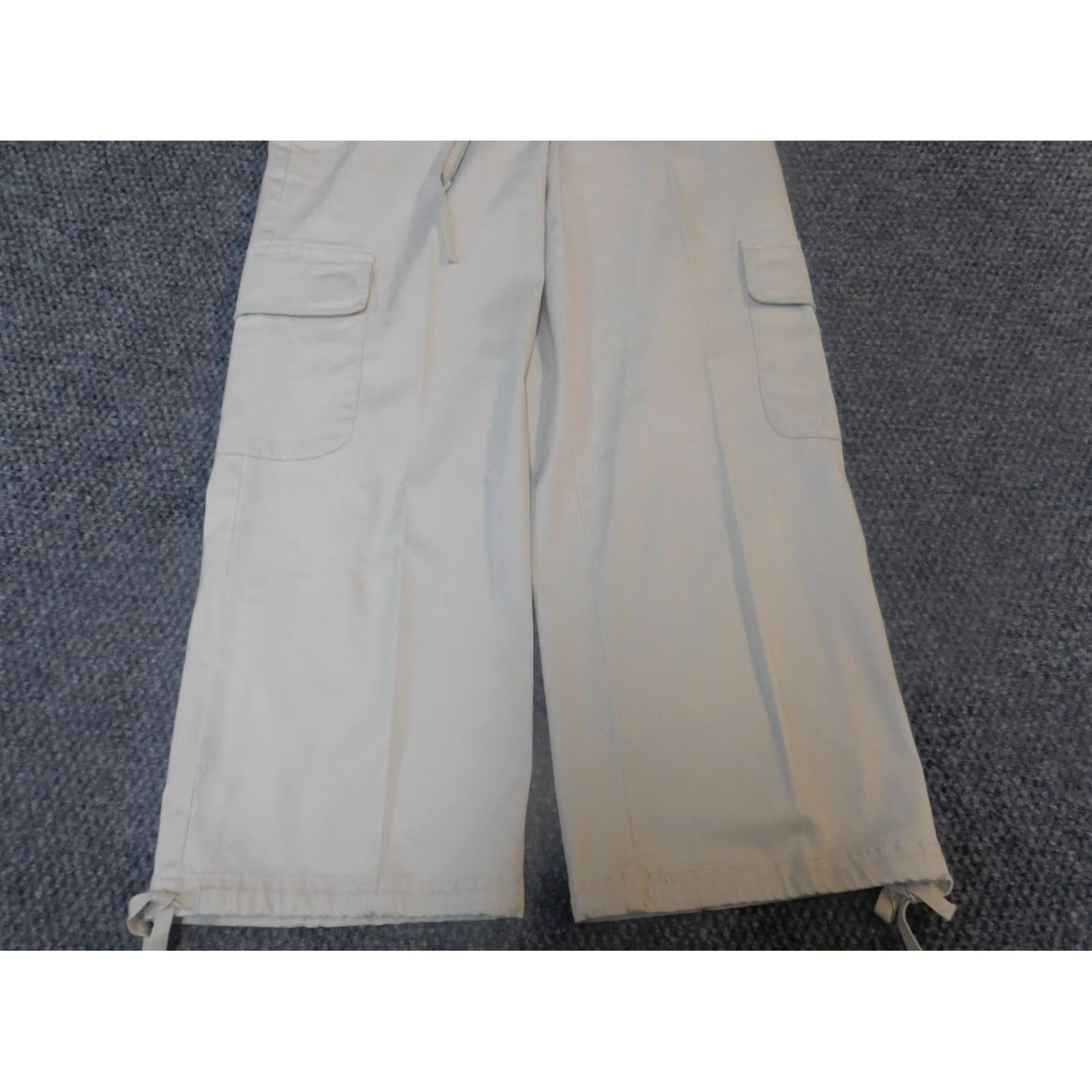 Charter Club Charter Club Pants Capri Beige Women 4 Straight Inseam 23 Crop Knit Cotton Polyester Capris Striped Casual Business Womens Size 27" / US 4 / IT 40 - 7 Thumbnail