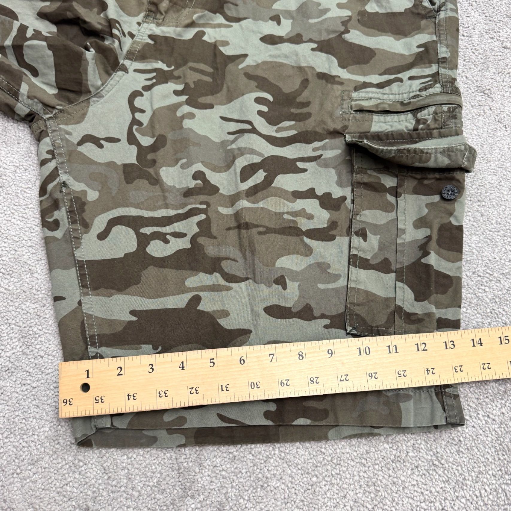 Vintage Free Planet Cargo Shorts Mens 46 Green Camouflage Cotton Outdoor Casual Size US 30 / EU 46 - 7 Thumbnail