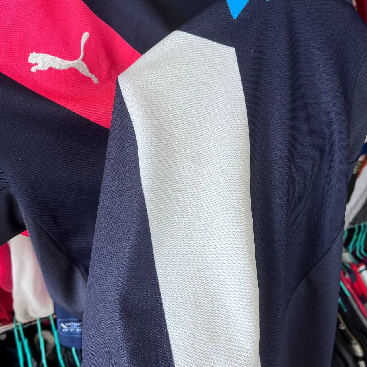 Puma Puma NewCastle United 2015/2016 Football Soccer Jersey Size US S / EU 44-46 / 1 - 6 Thumbnail