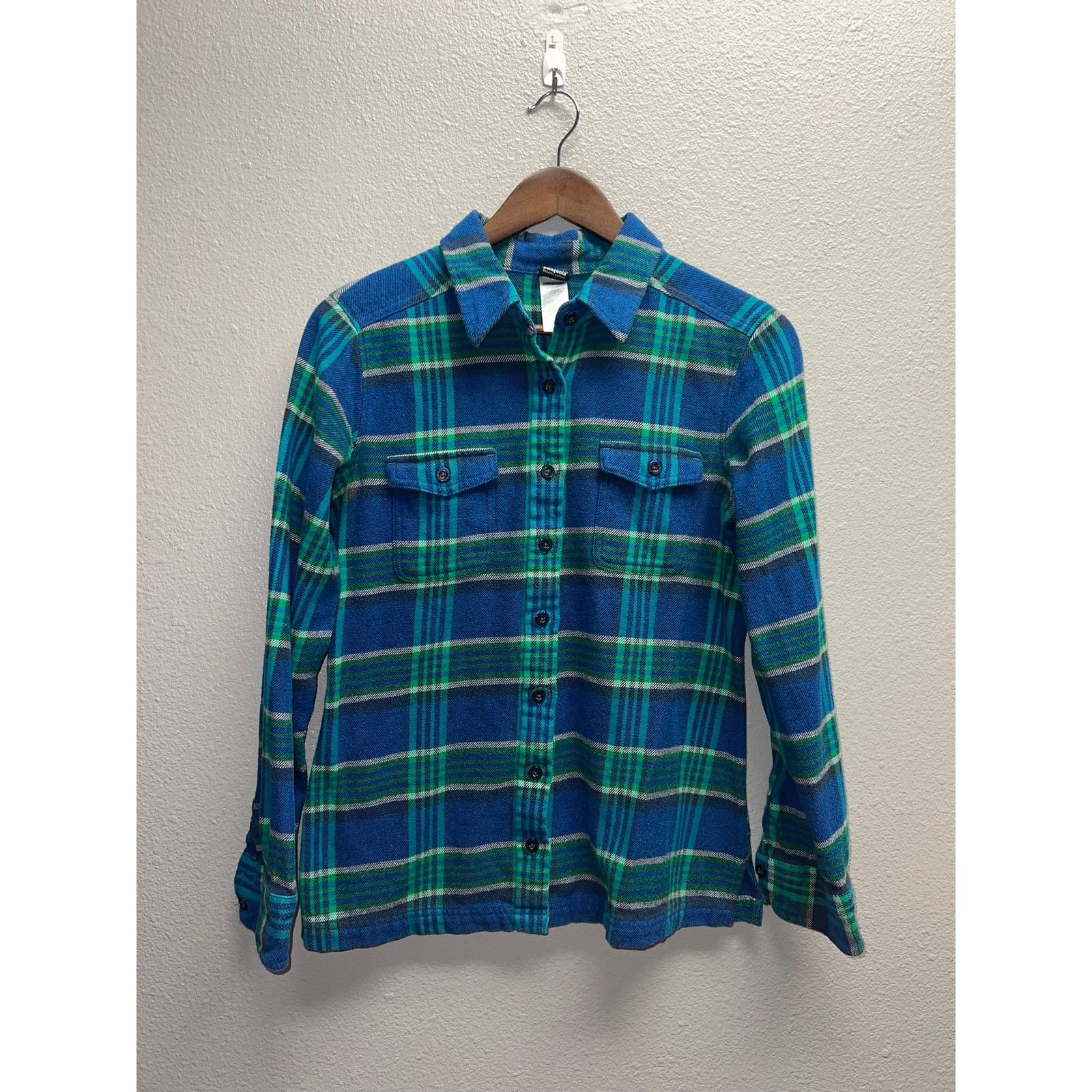 Patagonia Womens Patagonia Button Up Shirt Blue Organic Cotton Women 4 Size S / US 4 / IT 40 - 1 Thumbnail