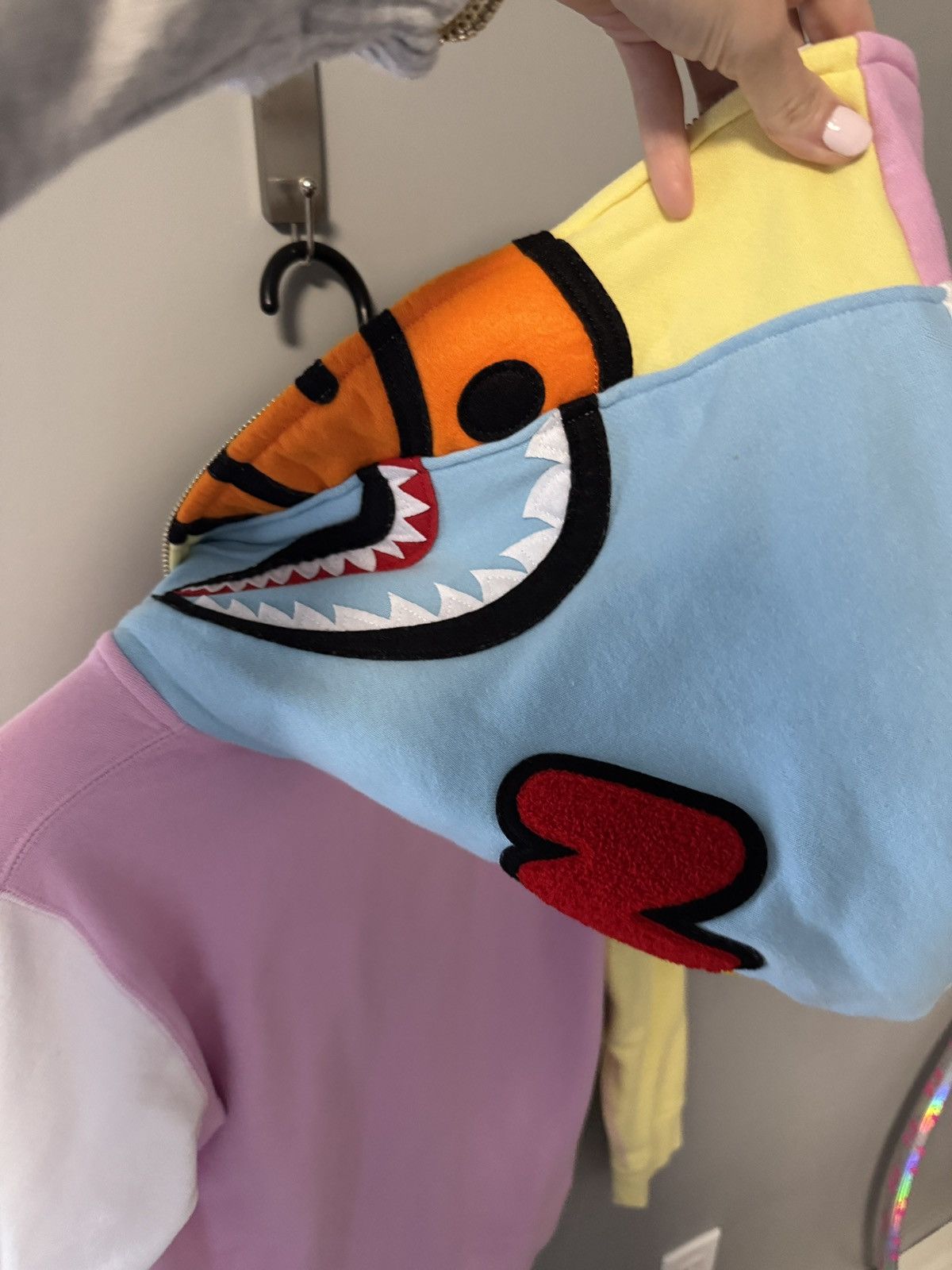 Bape Baby Milo x Bape shark zip up hoodie colorblock pastel Size XS / US 0-2 / IT 36-38 - 3 Thumbnail