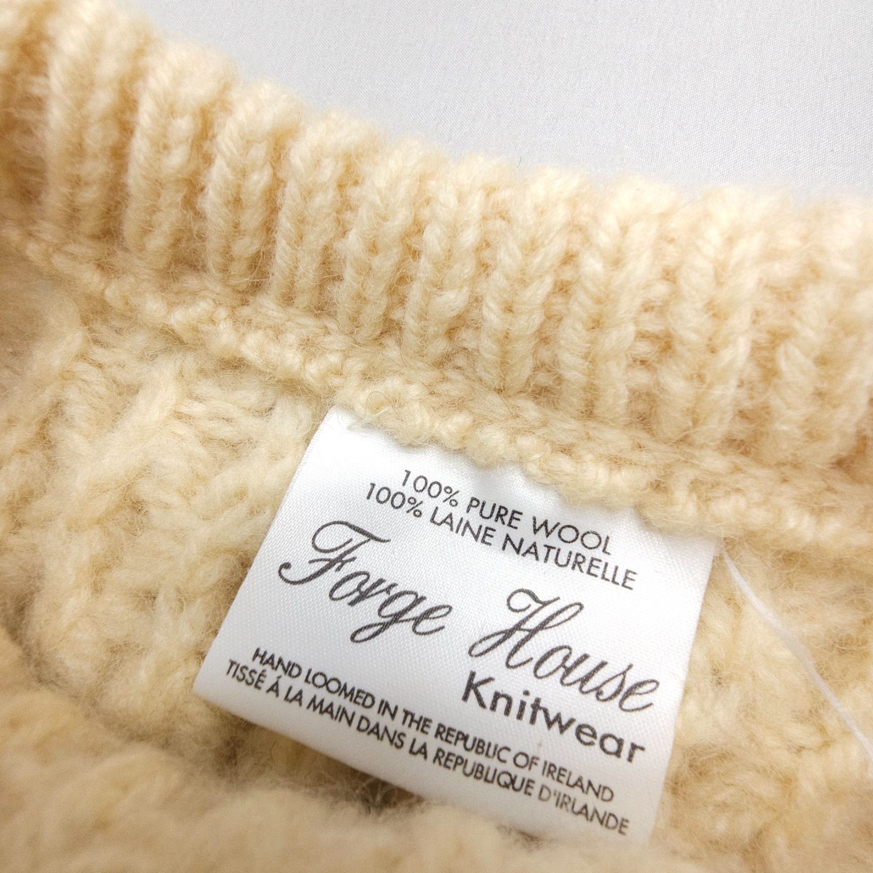 Vintage Forge House Knitwear Wool Sweater Womens XL Heavyweight Cable Knit Ireland Ivory Pullover - London Theme, Knit, Cold Weather Women XL Size XL / US 12-14 / IT 48-50 - 3 Thumbnail