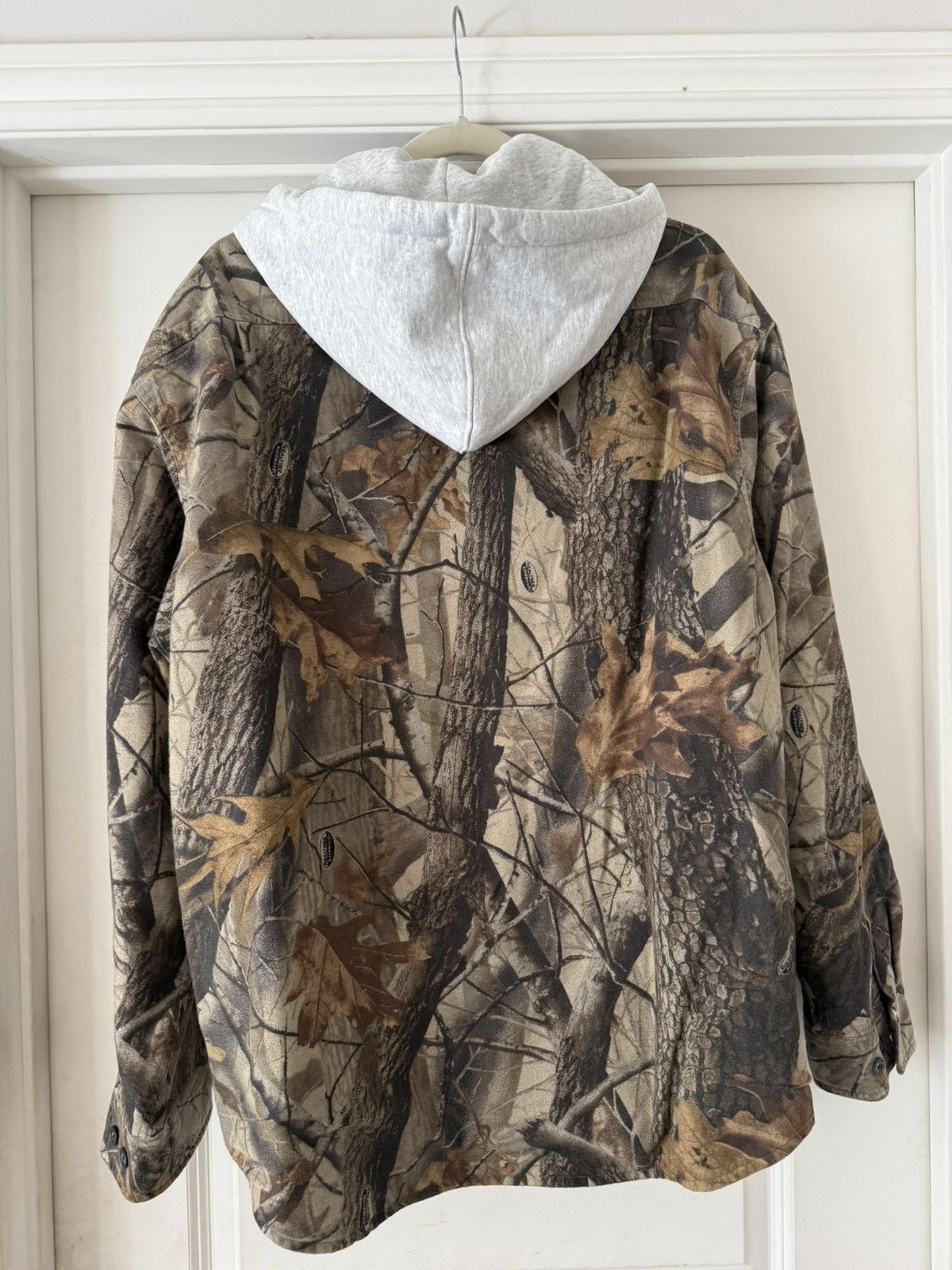 Supreme Supreme realtree quilted button up size Large Size US L / EU 52-54 / 3 - 3 Thumbnail