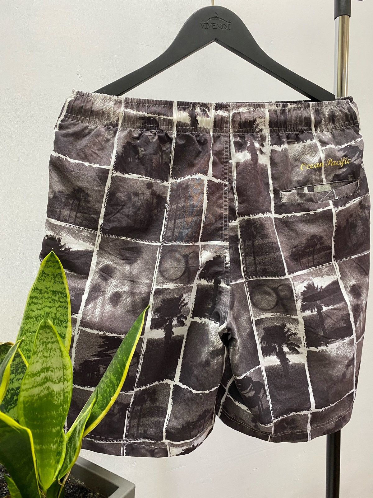 Ocean Pacific × Vintage Vintage Y2K Ocean Pacific Hurricane Shorts Size US 32 / EU 48 - 15 Thumbnail