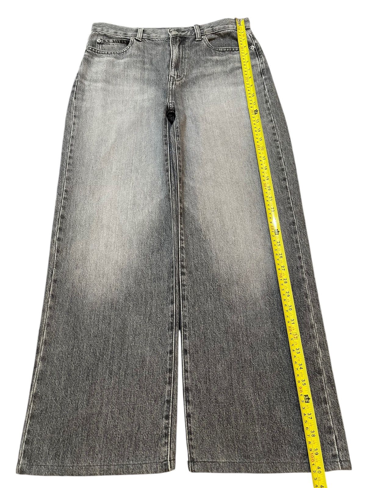 Uniqlo Vintage Japanese Uniqlo Faded Wash Style Baggy Jeans Size US 32 / EU 48 - 12 Thumbnail