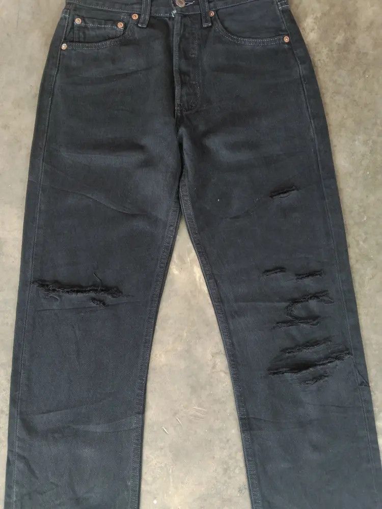 Levi's × Vintage 90s Vintage Levis 501 Made In USA Distressed Jeans 27x32 Size US 27 - 4 Thumbnail