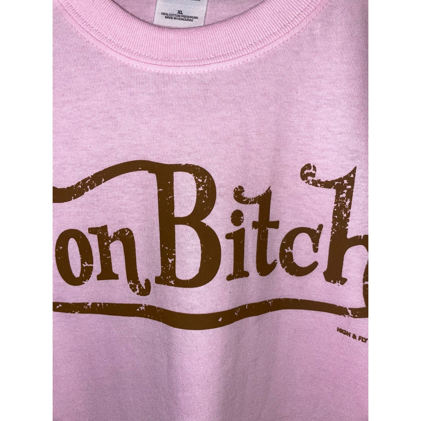 Gildan Vintage Spoof Shirt Von B*tch Dutch Pink Joke Tee 2000s XL Size US XL / EU 56 / 4 - 3 Thumbnail
