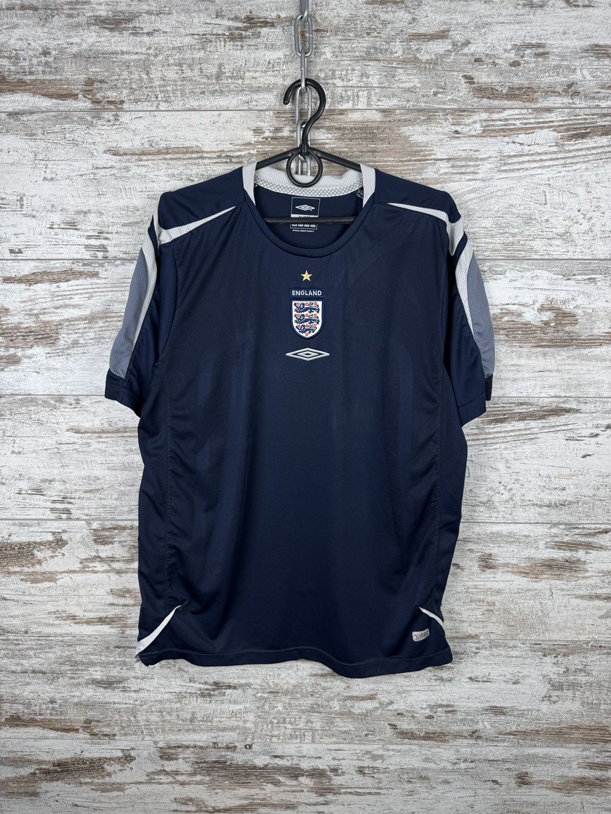 Umbro Vintage Umbro England National Team soccer jersey T-shirt Size US L / EU 52-54 / 3 - 2 Thumbnail