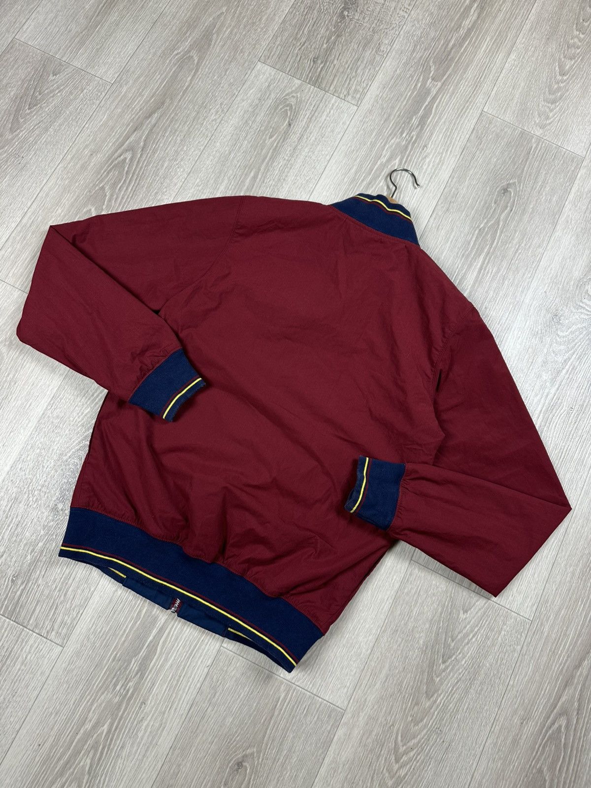 Nike Vintage Nike Barcelona Bomber Jacket Reversible Size S Size US S / EU 44-46 / 1 - 9 Thumbnail