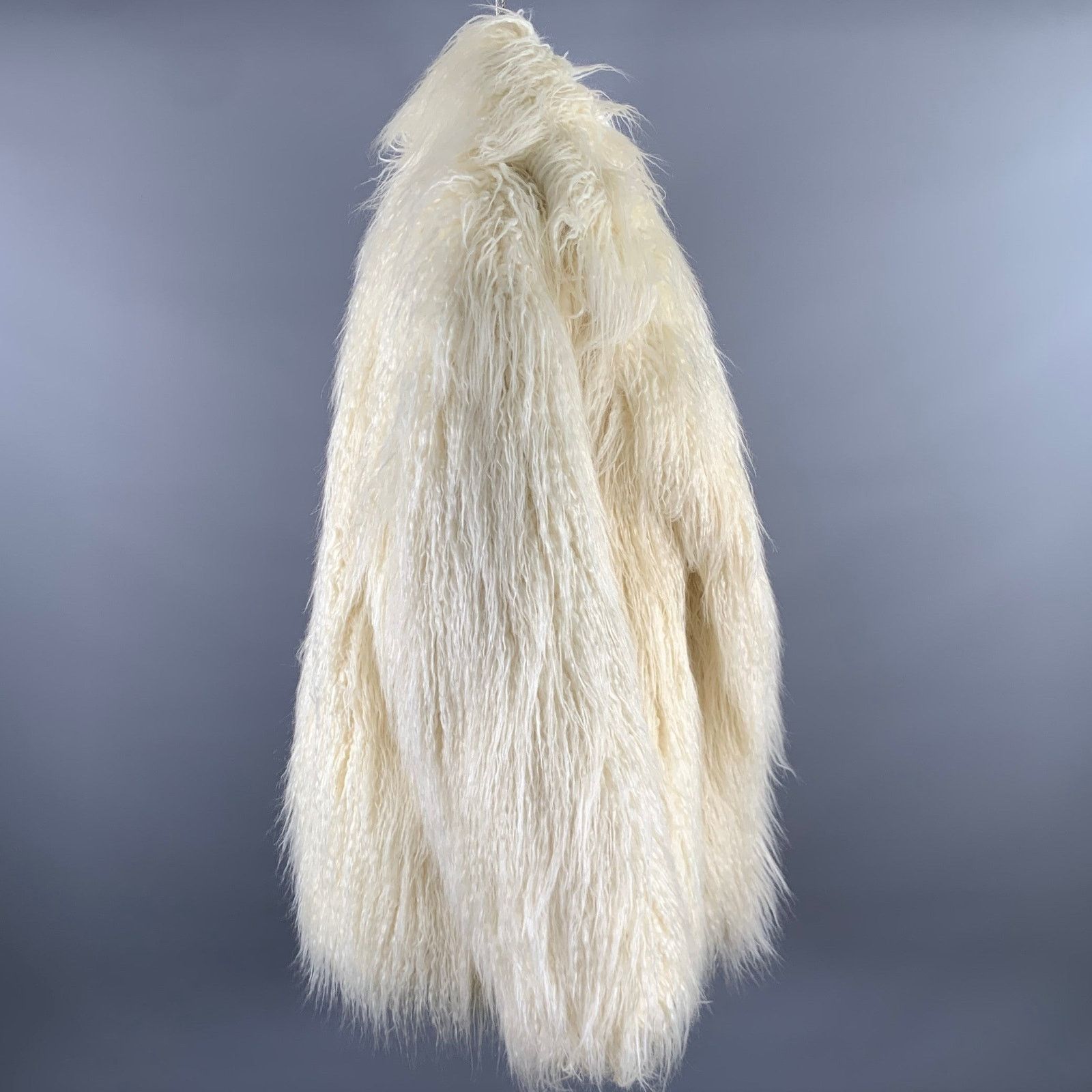 Frankie Shop THE FRANKIE SHOP M/L Off White Faux Fur Notch Lapel Coat Size ONE SIZE - 3 Thumbnail