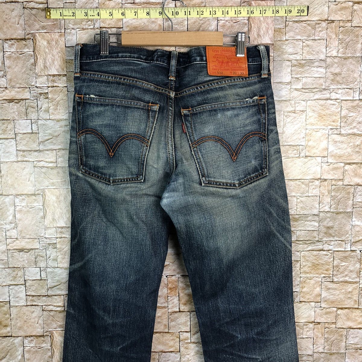 Levi's 502 Classic Levis Blue Jeans denim Pants #7568 Size US 31 - 14 Thumbnail