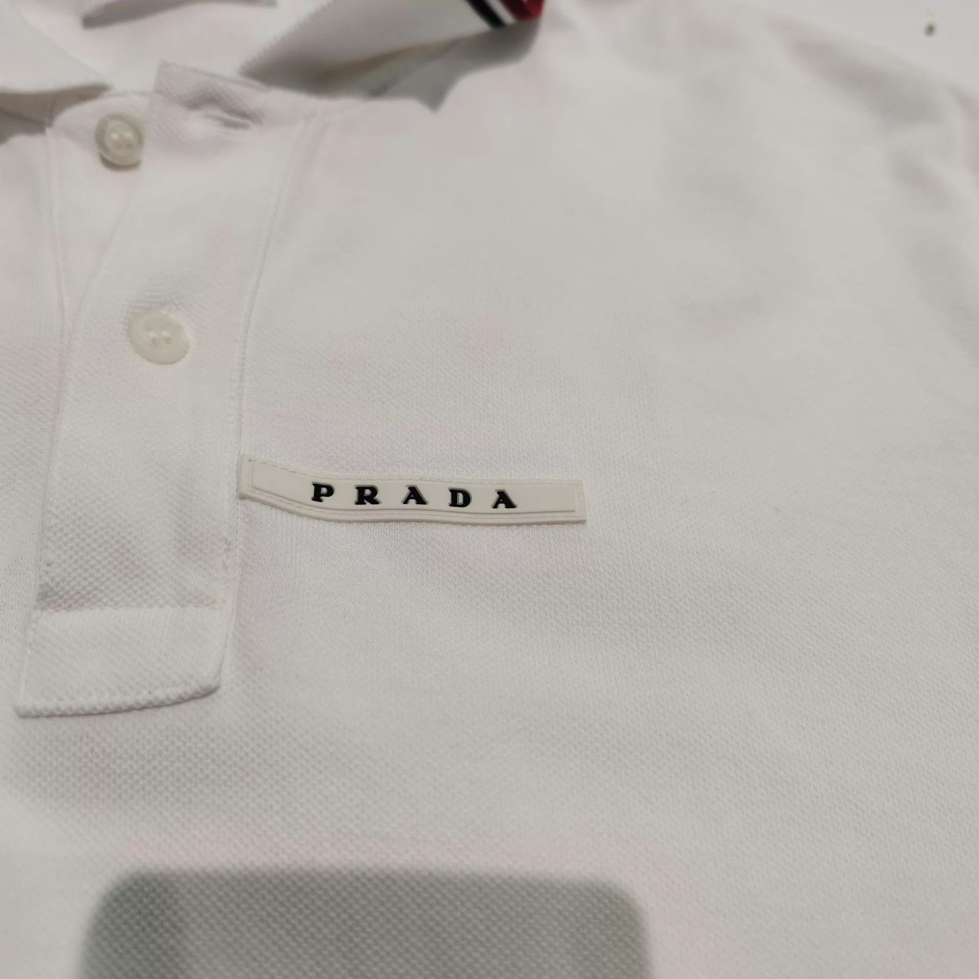 Prada Prada White Polo Red/Blue Striped Collar Small Chest Logo S Size US S / EU 44-46 / 1 - 4 Thumbnail