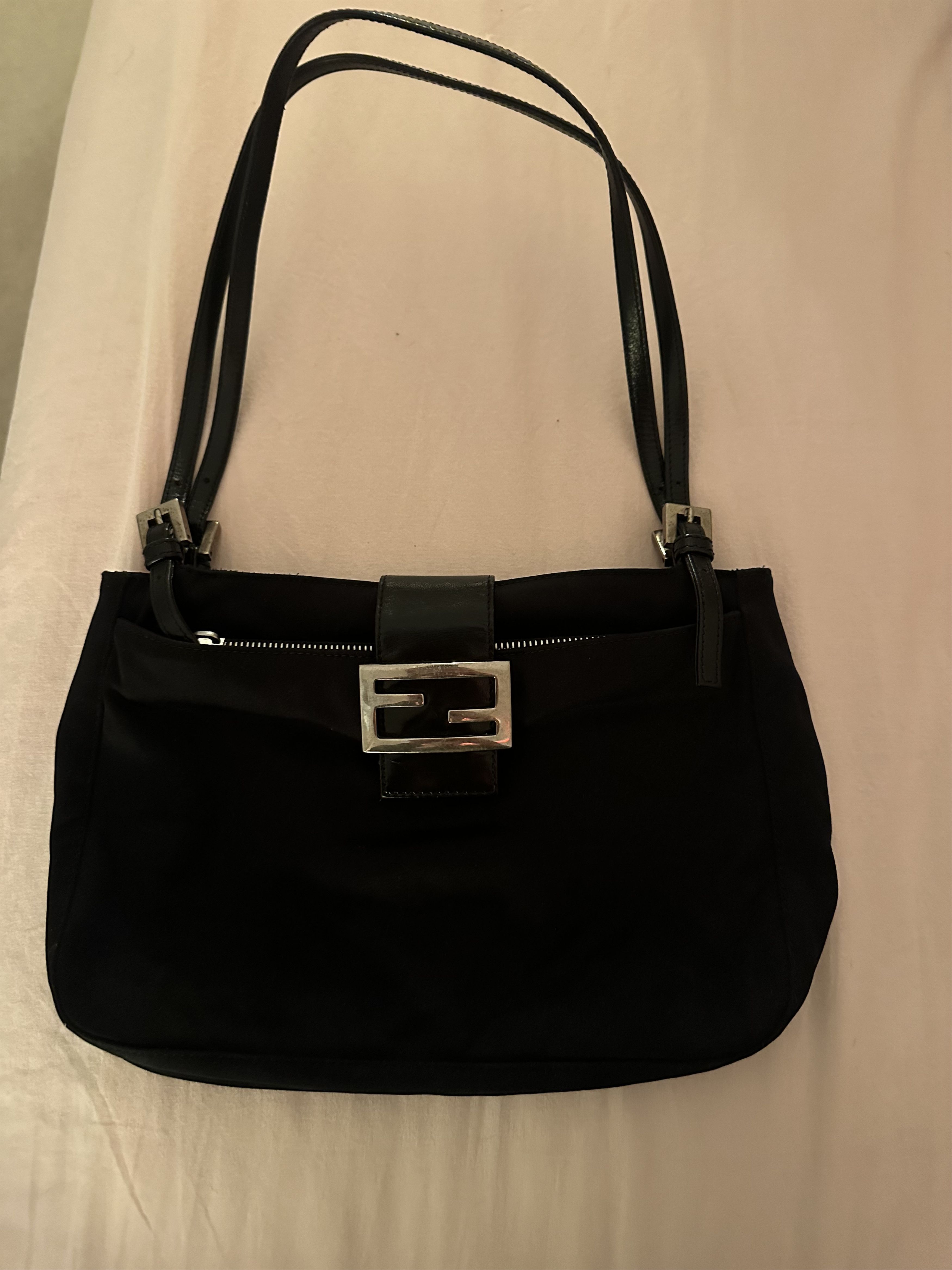 Fendi Fendi Mamma Baguette Bag Size ONE SIZE - 2 Thumbnail