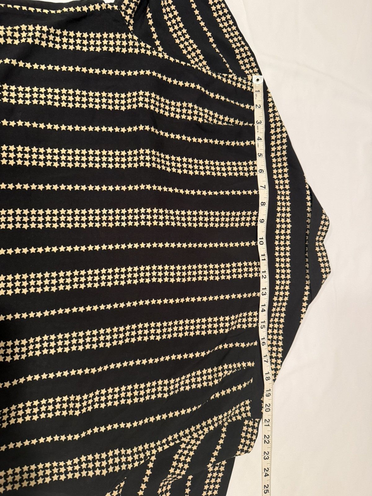 Saint Laurent Paris Saint Laurent men star print shirt. 44/17.5/XXL. $890 Size US XXL / EU 58 / 5 - 9 Thumbnail