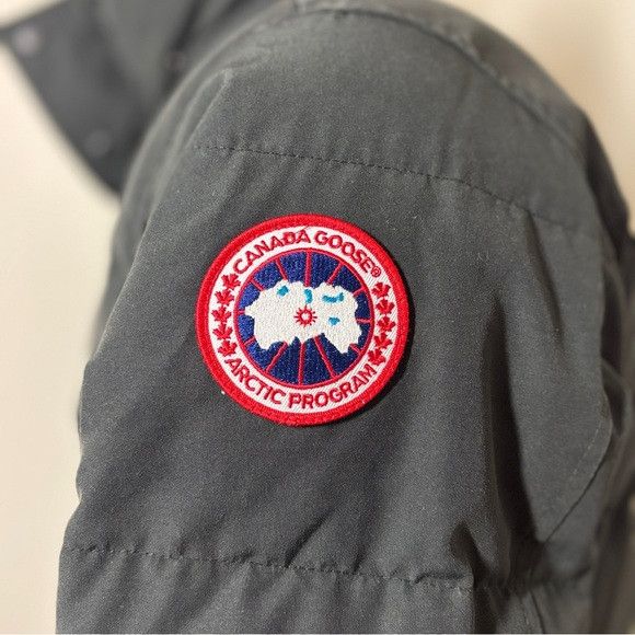 Canada Goose $1774 Canada Goose Wyndham down parka Size US XS / EU 42 / 0 - 9 Thumbnail