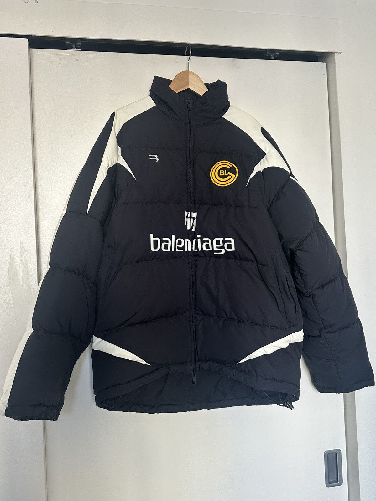 Balenciaga balenciaga oversized puffer coat size 46 Size US S / EU 44-46 / 1 - 1 Thumbnail
