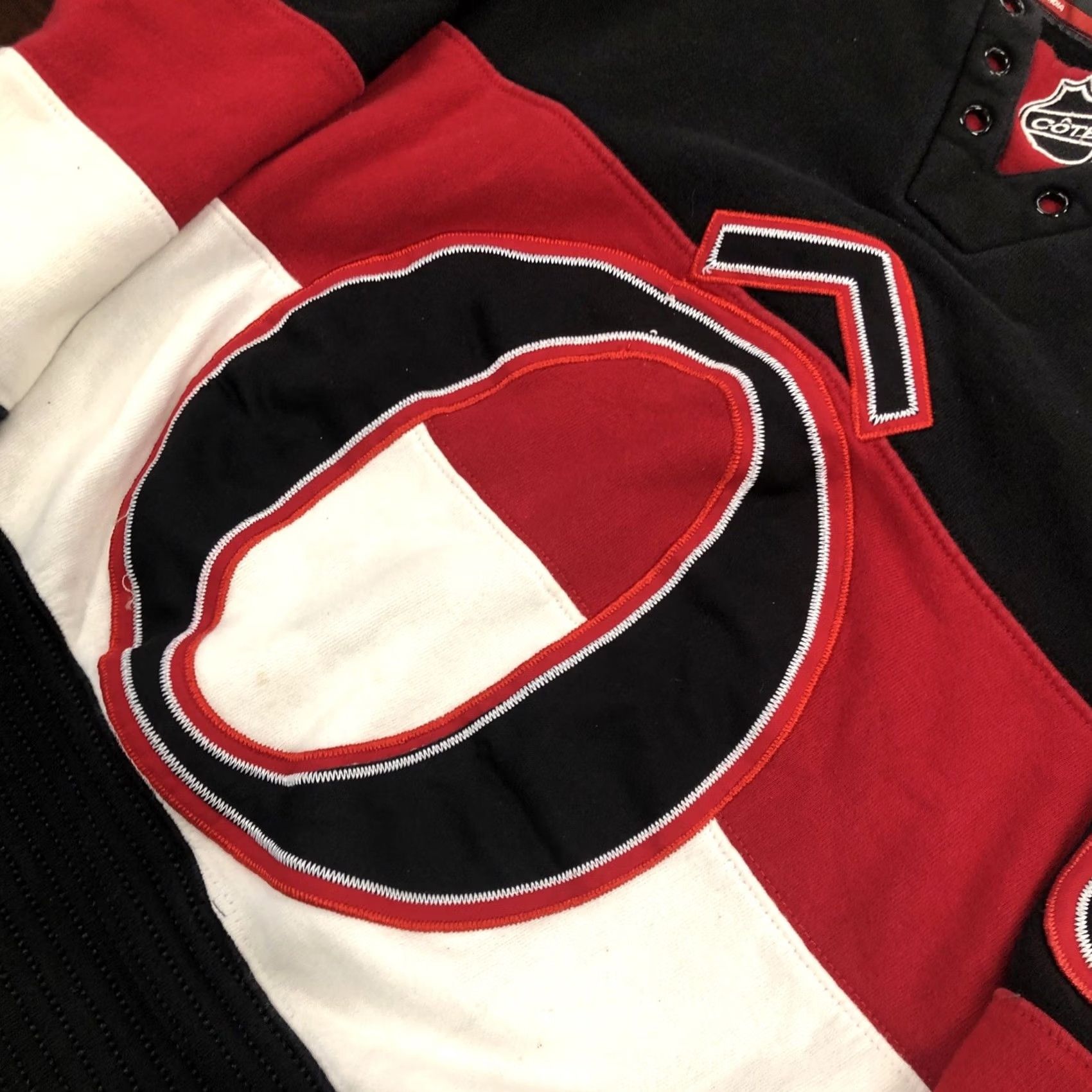 Vintage VINTAGE Cote De Nuits Hockey Jersey Mens L Black 100% Cotton Canvas Embroidered Lace Up 3/4 Sleeve Regular Fit Hockey Theme Activewear Size US L / EU 52-54 / 3 - 4 Thumbnail