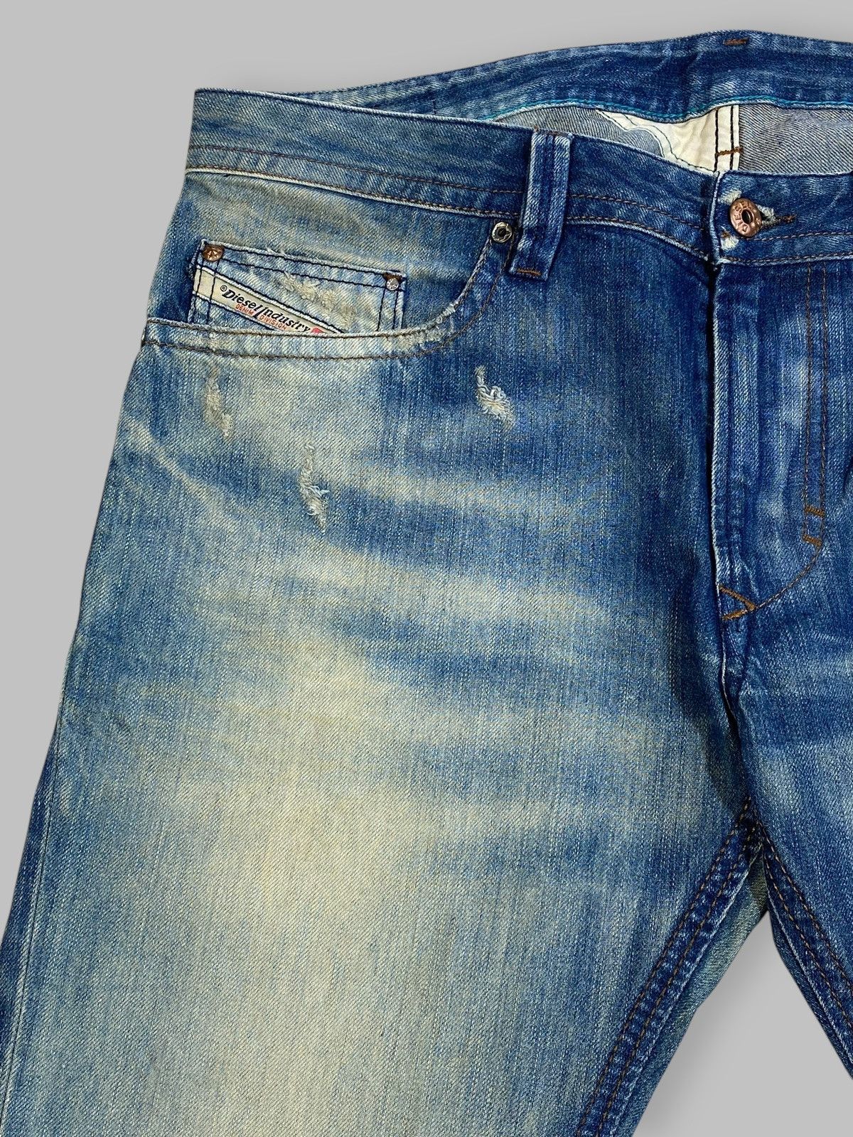 Diesel × Vintage Vintage Diesel Thavar Y2k Hype Distressed Washed Denim Jeans Size US 33 - 18 Thumbnail