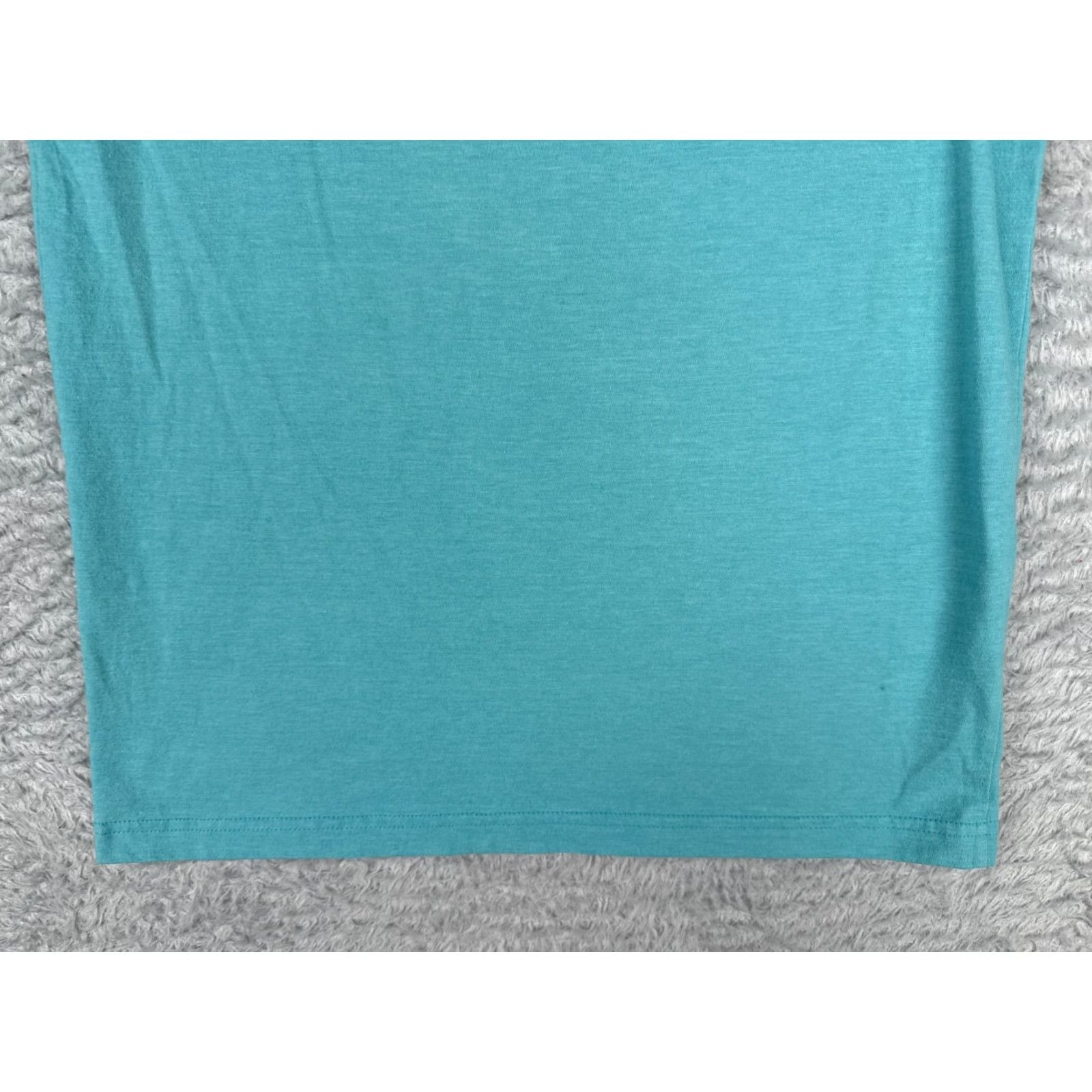 Patagonia Patagonia Shirt Men Small Blue Crew Neck Cotton Blend Slim Fit Fitz Roy Crest Size US S / EU 44-46 / 1 - 5 Thumbnail