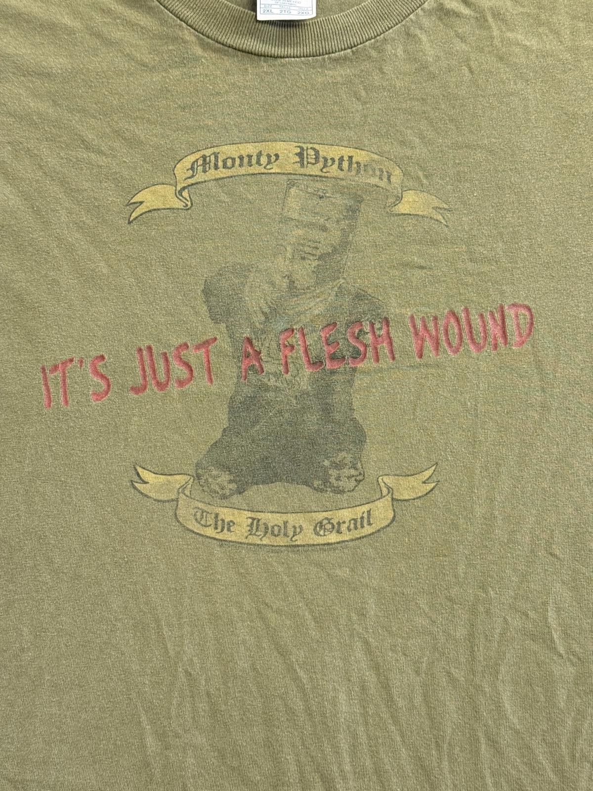 Designer T-shirt Monty Python and The Holy Grail Just a Flesh Wound Size US XXL / EU 58 / 5 - 4 Thumbnail