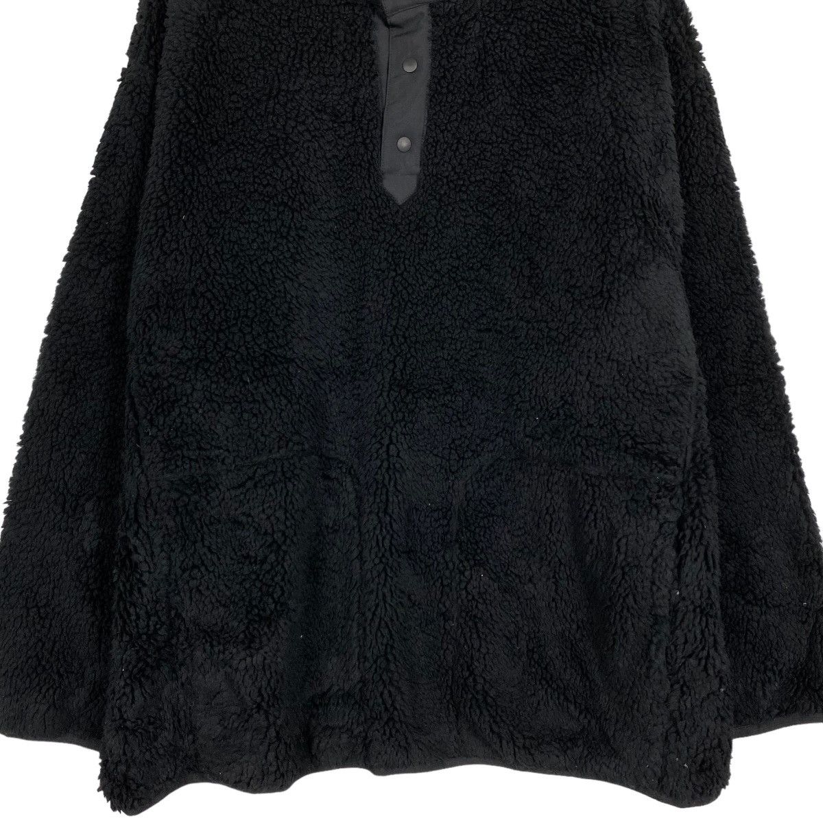 Uniqlo × White Mountaineering Uniqlo X White Mountaineering Fleece Size US XL / EU 56 / 4 - 4 Thumbnail