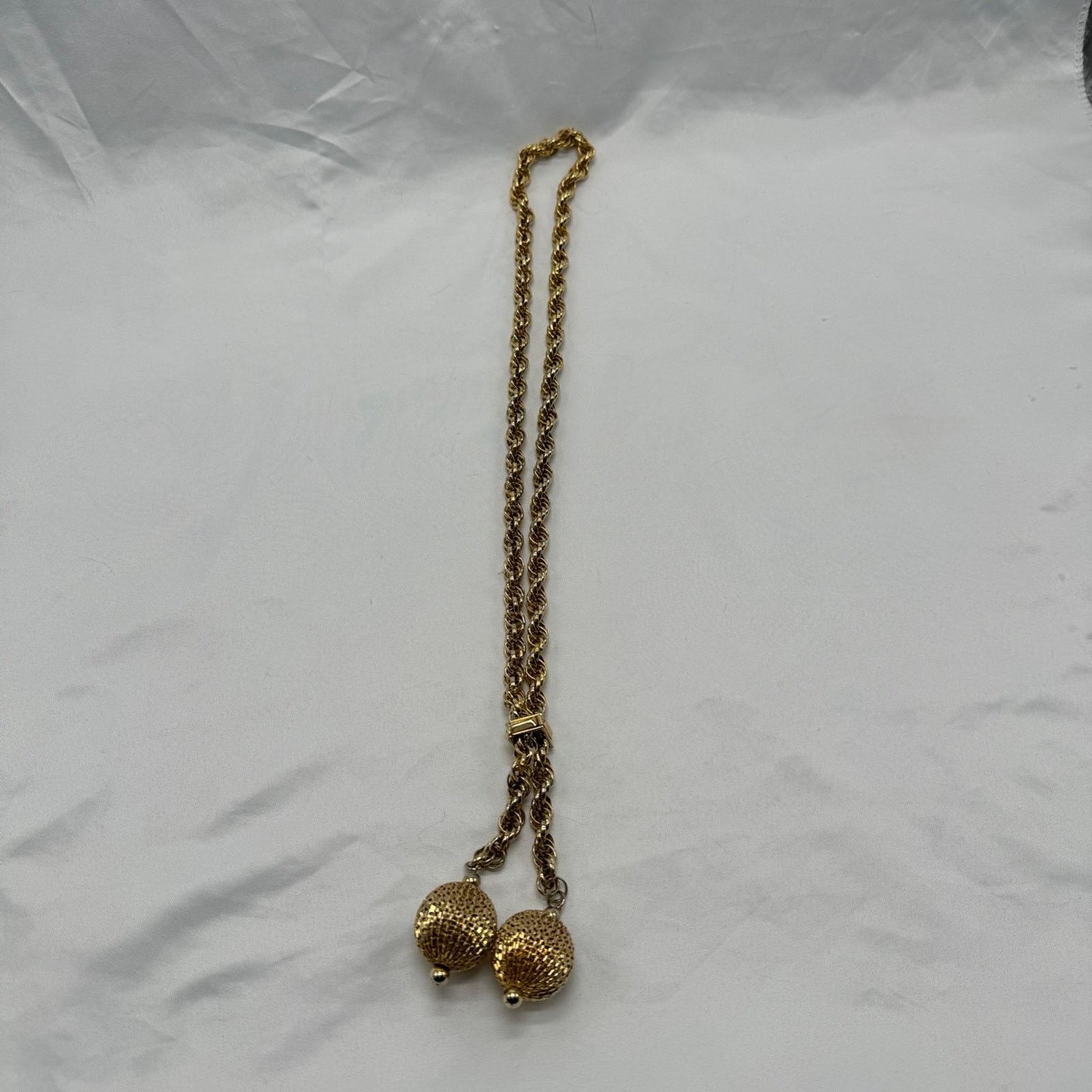 NBDN Nobrandedon VTG gold tone Filagree ball slide necklace Size ONE SIZE - 1 Thumbnail