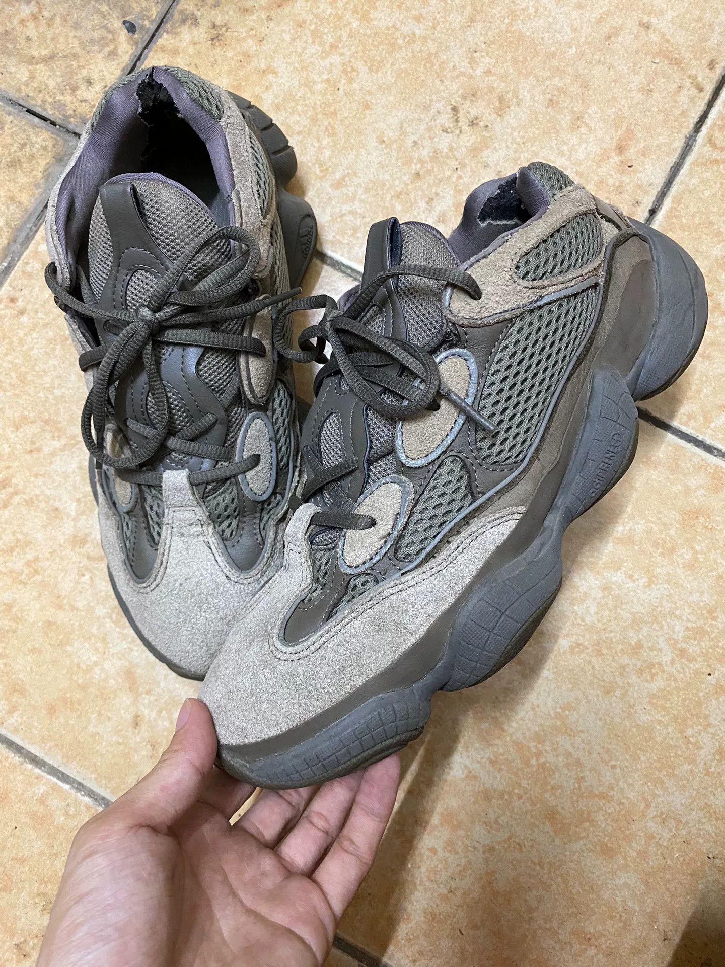 Adidas Adidas YEEZY500 Brown Lowtop Sneakers 42 Men Size US 9 / EU 42 - 1 Thumbnail