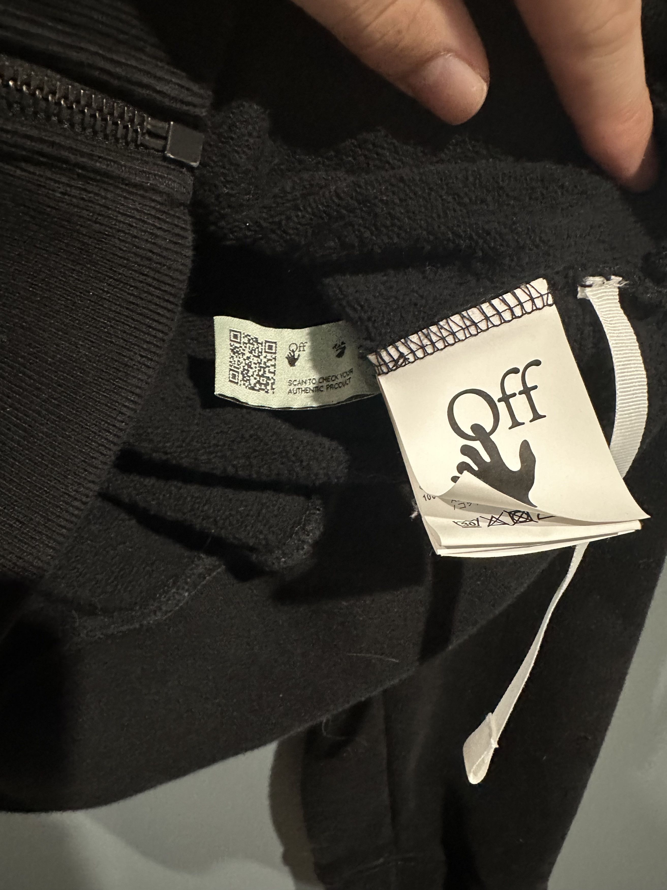 Off-White Black & White Kiss 21 Hoodie Size US XXL / EU 58 / 5 - 4 Thumbnail