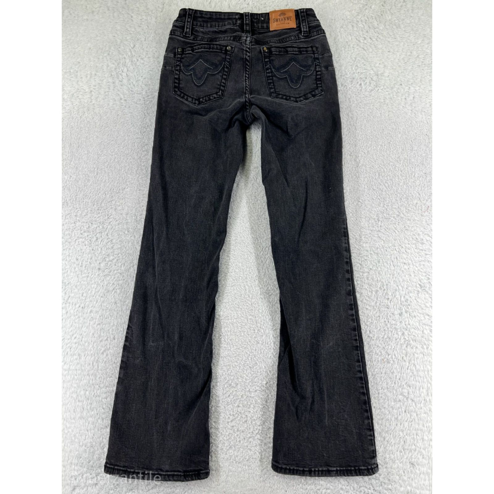 Vintage Shyanne Jeans Women's 24 Black Denim Bootcut Embroidered 5-Pocket Stretch Regular Vintage: No Size 42" / US 20 - 2 Thumbnail