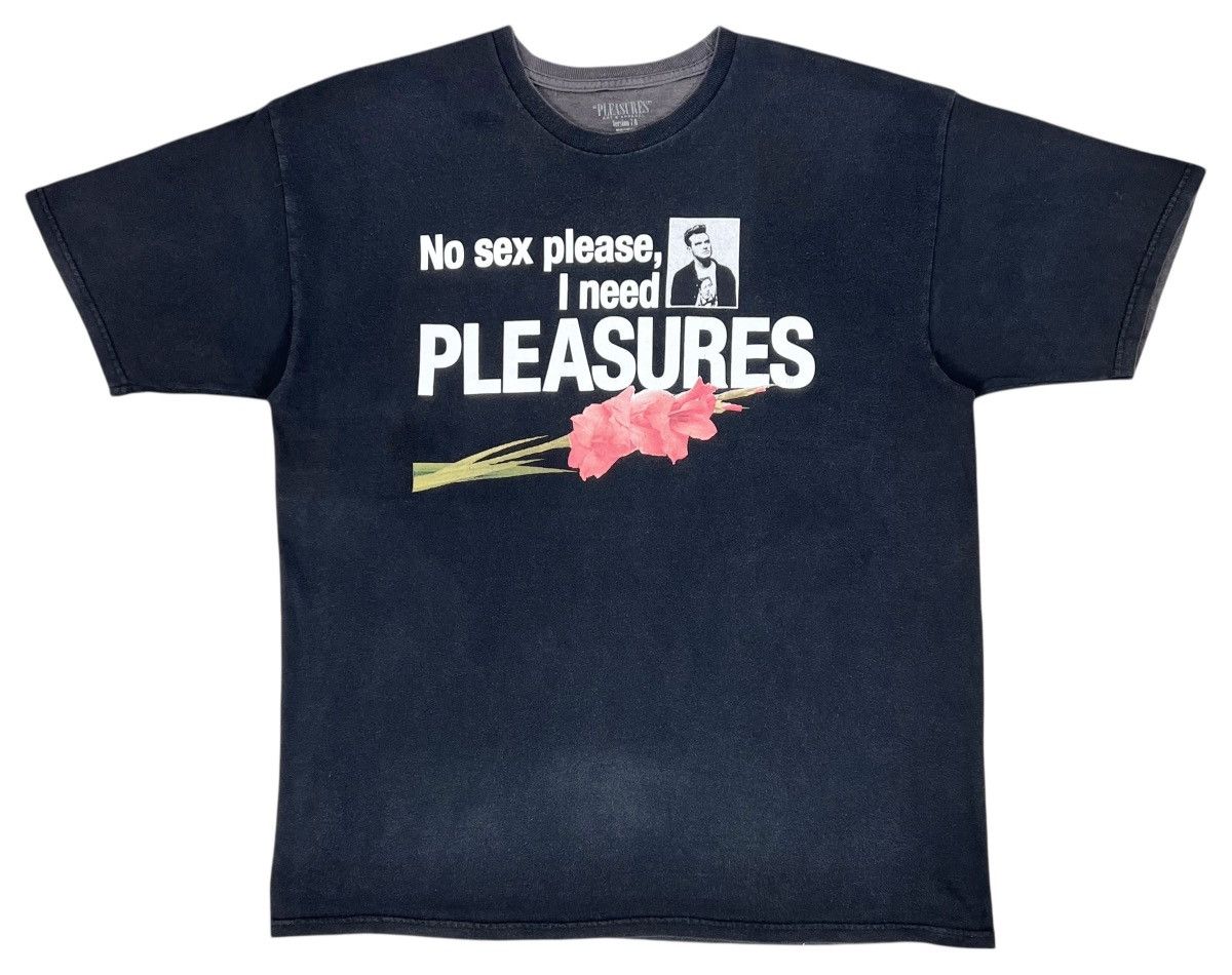 Pleasures Morrissey The Smiths “NO SEX PLEASE I NEED PLEASURES” Shirt Size US XL / EU 56 / 4 - 1 Thumbnail