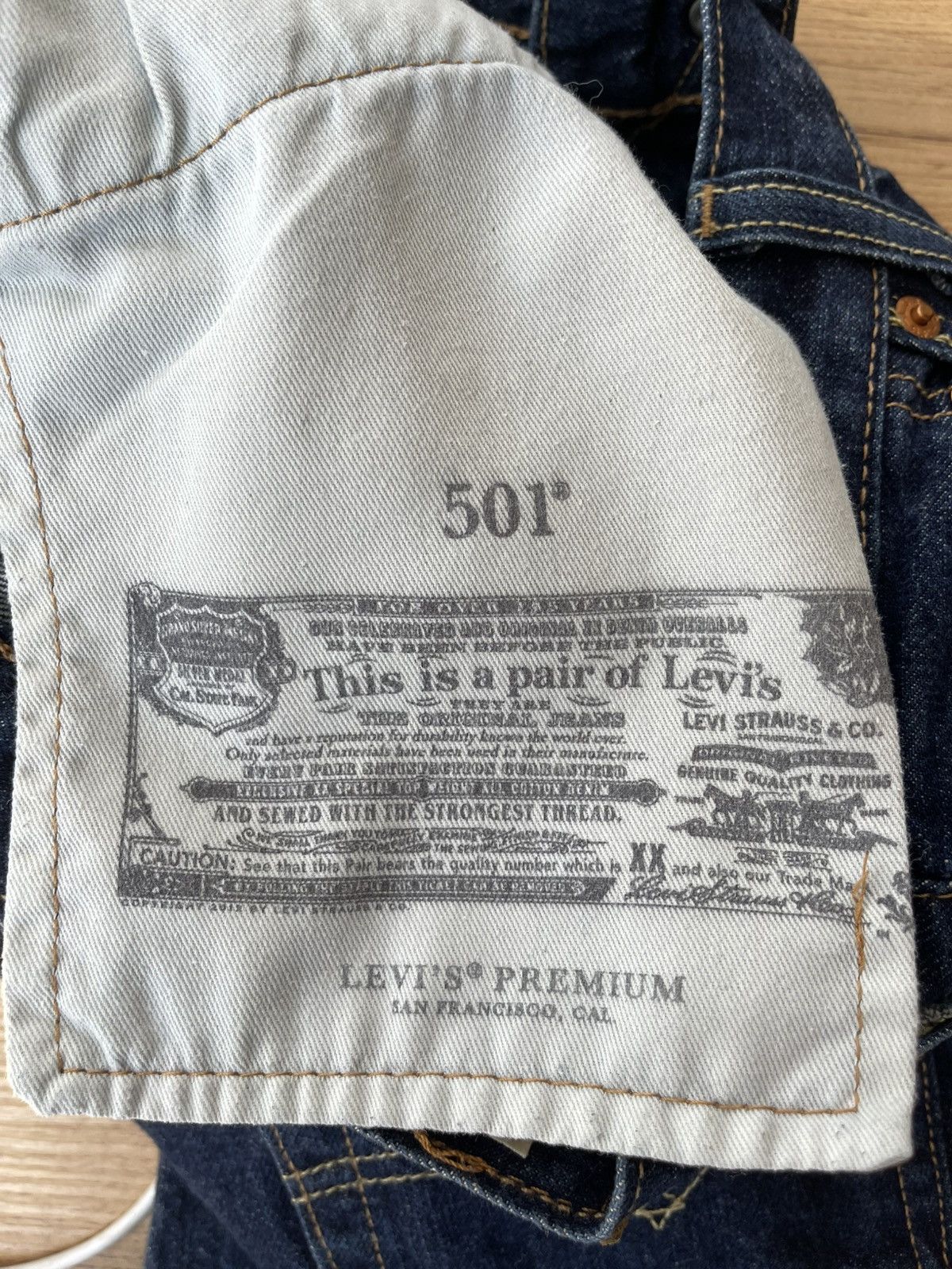 Levi's Premium 501 Straight Regular Fit 5 Pocket Denim Jeans 28x30 Size US 28 / EU 44 - 13 Thumbnail