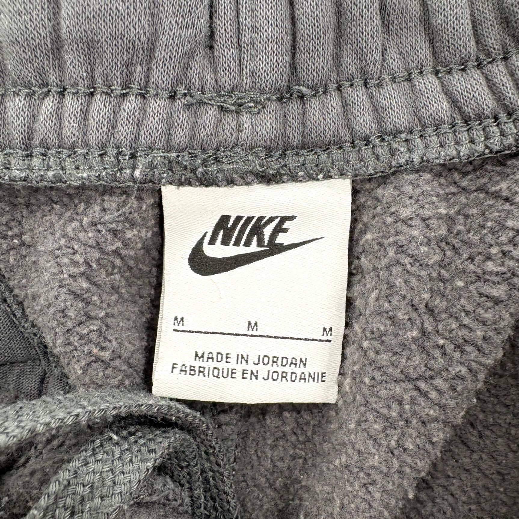 Nike Nike Pants Mens Medium Gray Fleece Joggers Sweatpants Athletic Gym Warm Up Size US 31 - 4 Thumbnail