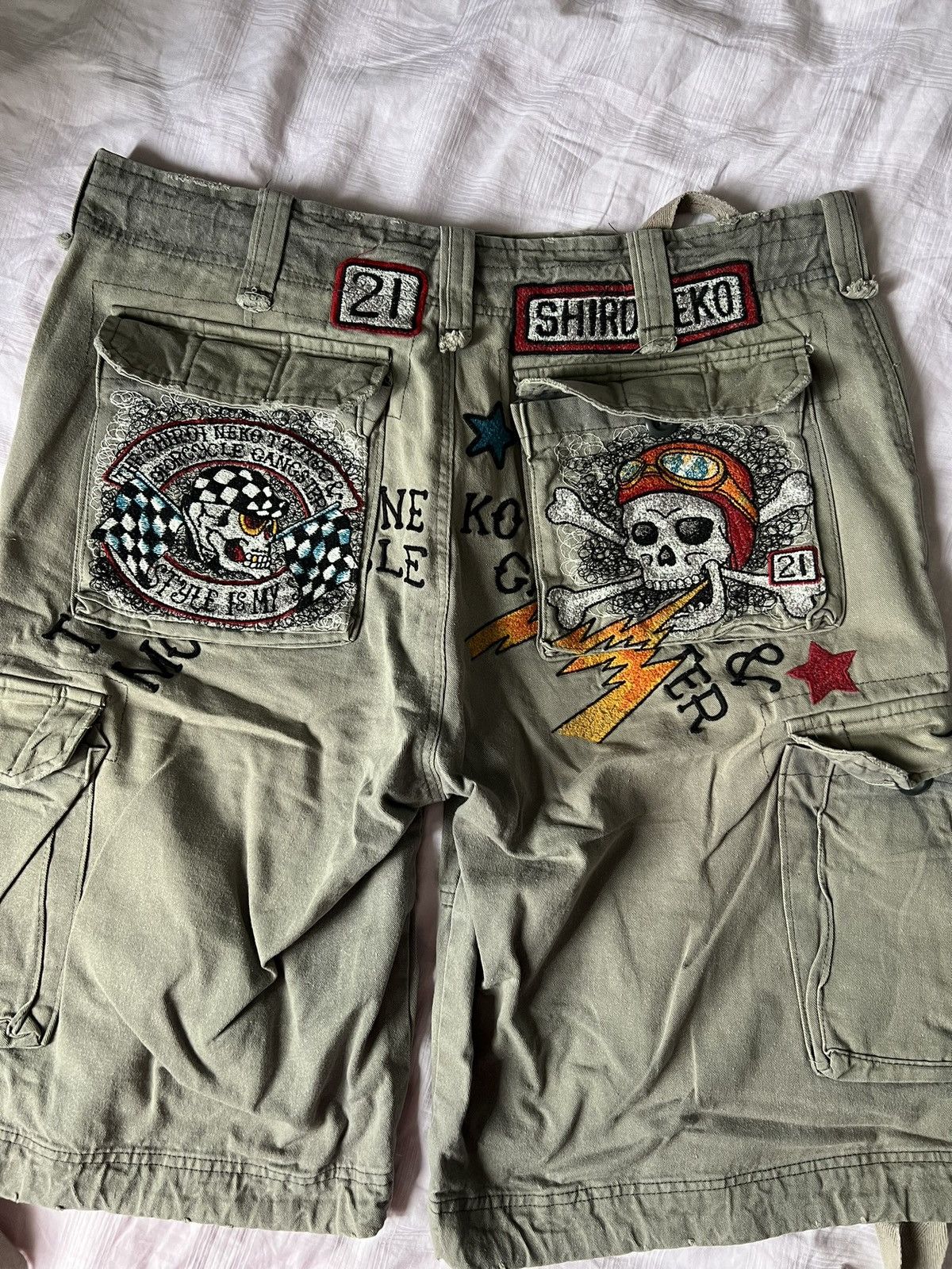 Japanese Brand × Vintage Vintage Japanese Brand Shiro Neko Cargo Shorts TATTO Style Size US 36 / EU 52 - 2 Thumbnail