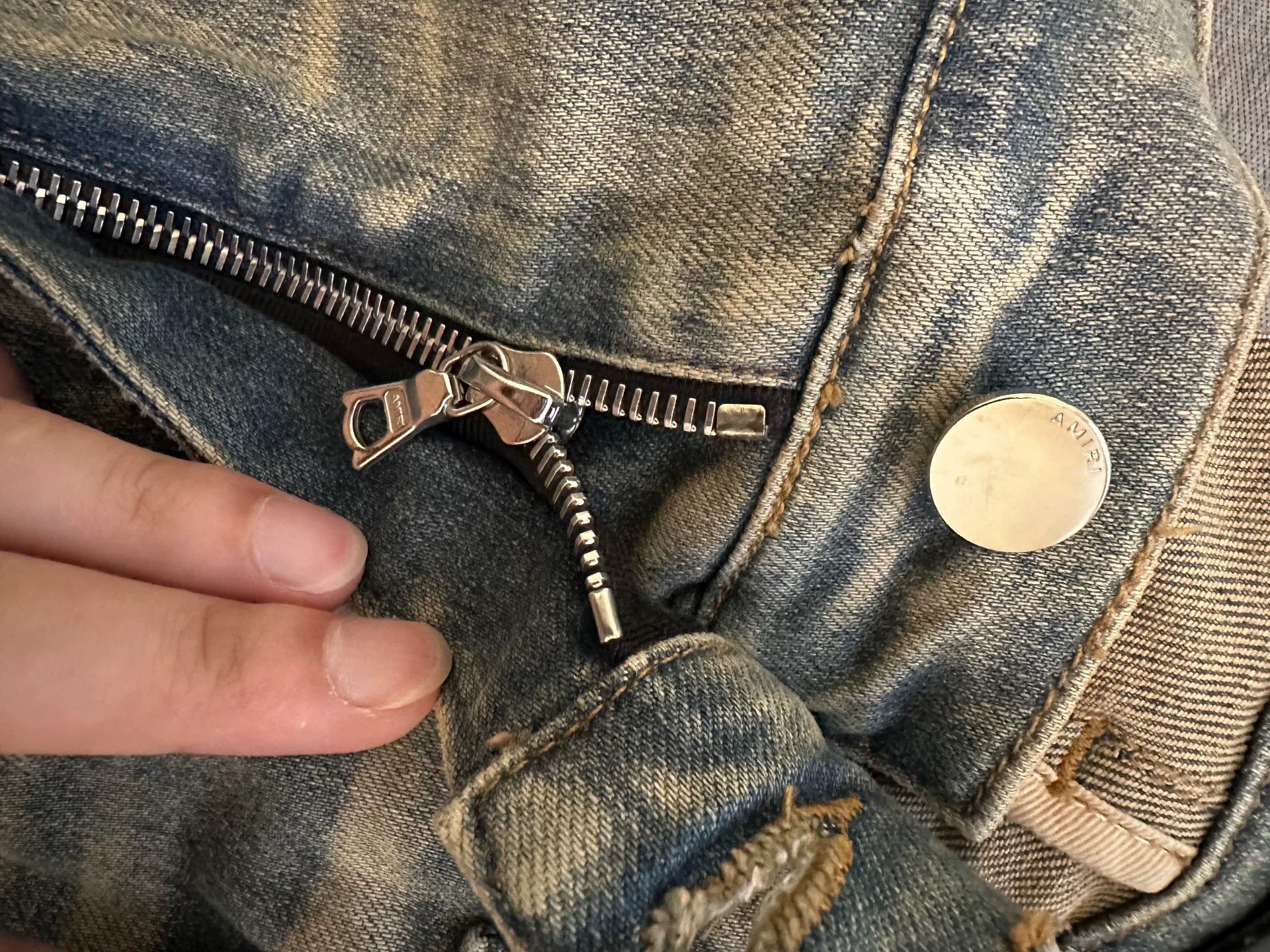 Amiri amiri distressed denim jeans size 33 Size US 33 - 3 Thumbnail