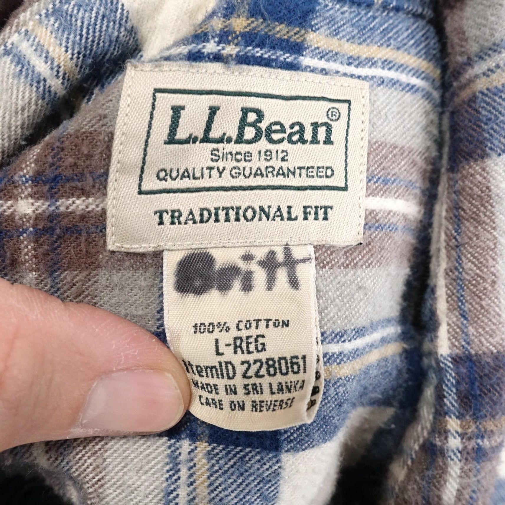 Vintage L.L. Bean Vintage Flannel Shirt Mens Large Blue Brown Plaid Button-Down Traditional Fit Size US L / EU 52-54 / 3 - 6 Thumbnail