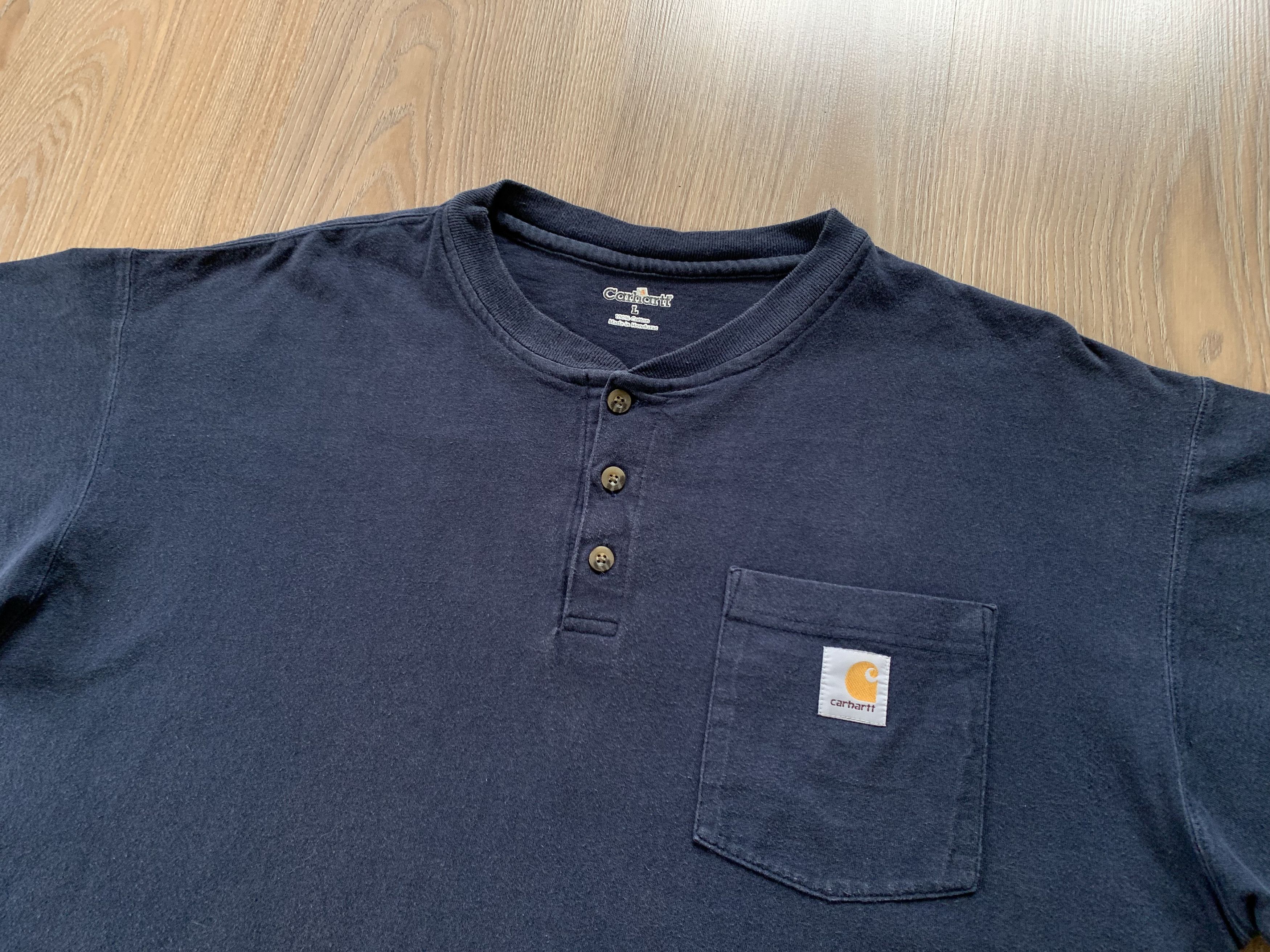 Carhartt × Vintage Vintage Carhartt Navy Pocket T-Shirt Size US L / EU 52-54 / 3 - 4 Thumbnail
