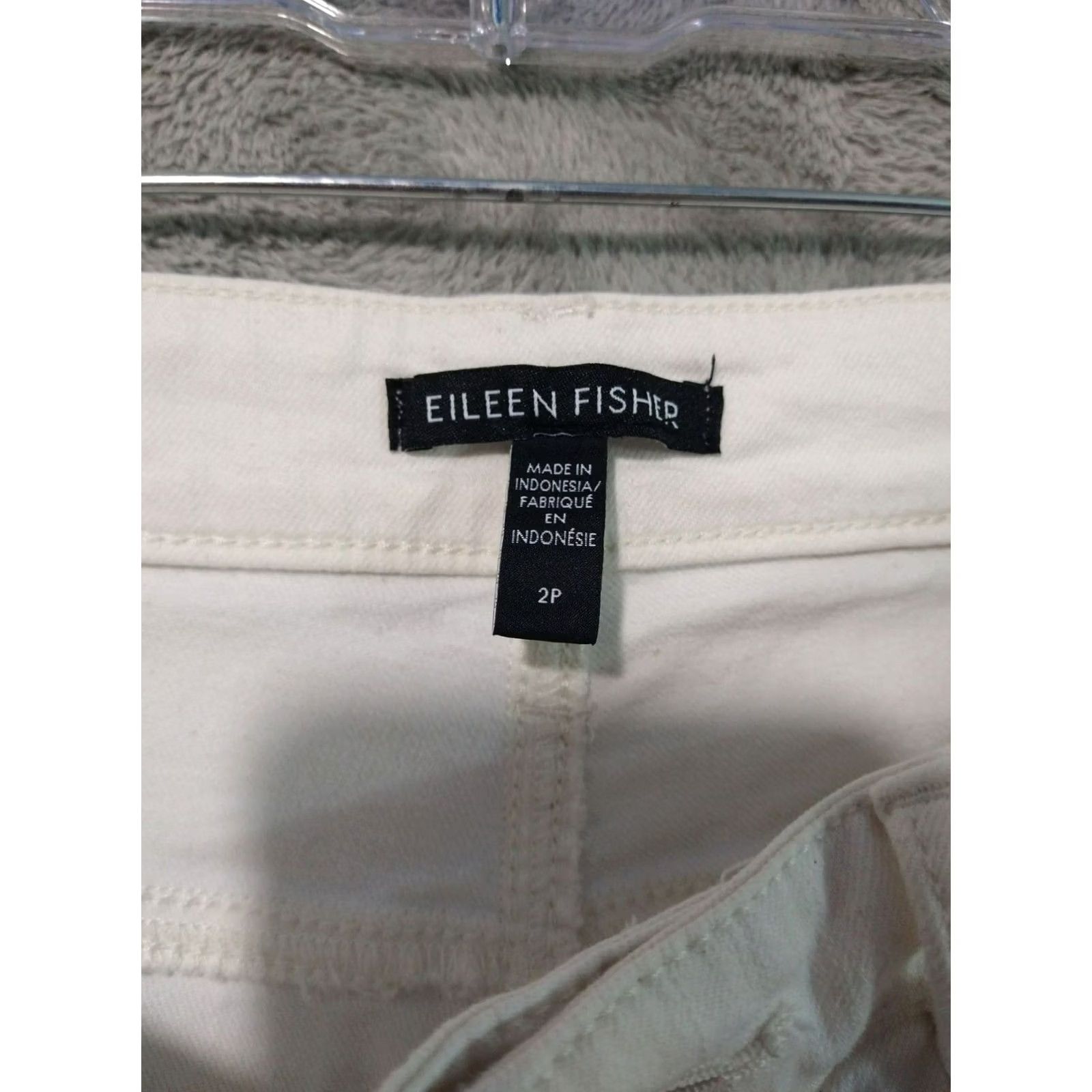 Eileen Fisher Eileen Fisher Jeans Womens Petite Ivory Denim Slim Organic Cotton Stretch Slim Fit 5-Pocket Ankle Jeans Womens Petite XS-2 Ivory White Denim Stretch Size 26" / US 2 / IT 38 - 7 Thumbnail