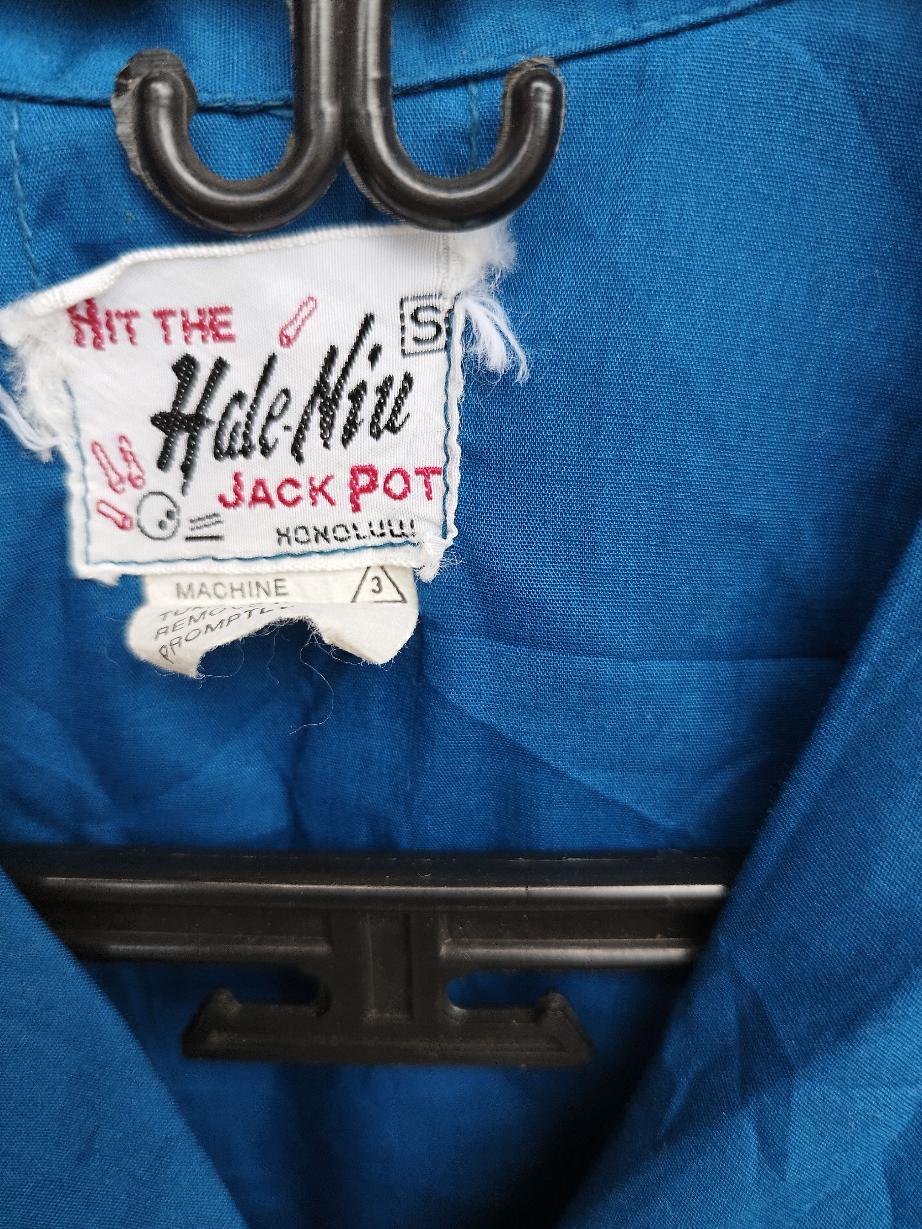 Vintage VINTAGE 50's BOWLING SHIRT HIT THE HALE-NIU MADE IN HAWAII Size US S / EU 44-46 / 1 - 3 Thumbnail