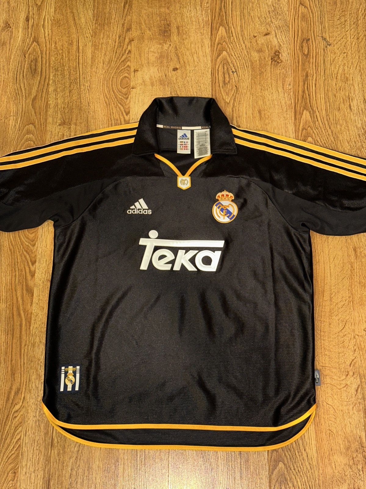 Adidas Adidas Real Madrid 99/00 Away Jersey Soccer Shirt Men Small Size US S / EU 44-46 / 1 - 1 Thumbnail
