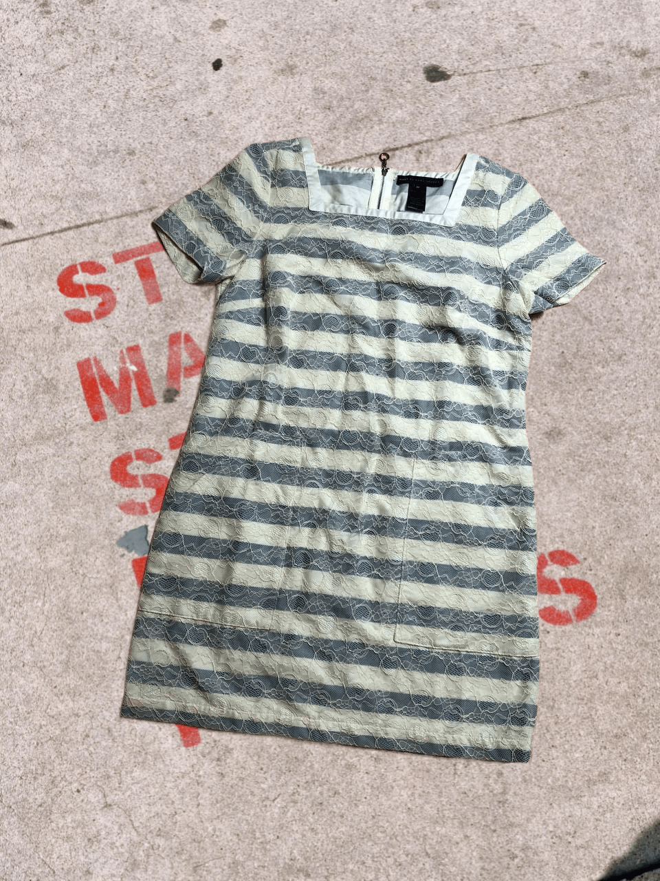 Marc by Marc Jacobs Marc by Marc Jacobs Abstract Print Mini Dress Size M / US 6-8 / IT 42-44 - 1 Thumbnail
