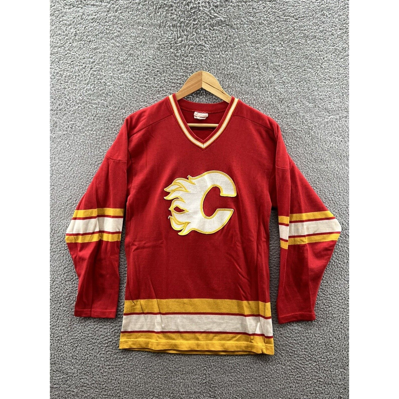 Other SK Sandow Calgary Hockey Jersey Red Yellow White Size Small Size US S / EU 44-46 / 1 - 1 Thumbnail