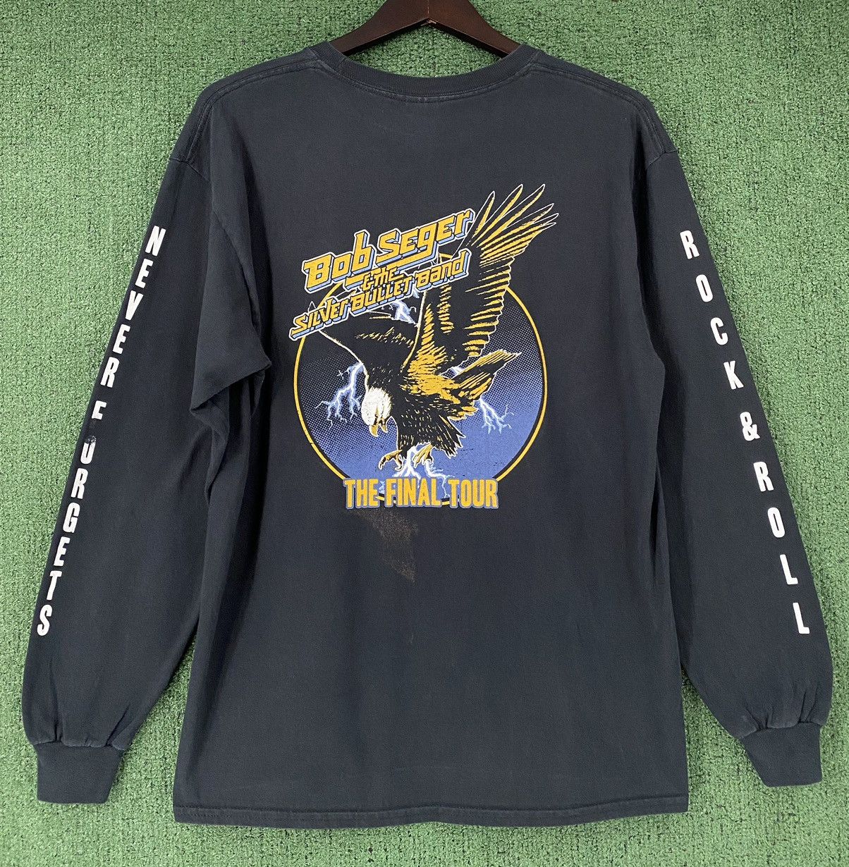 Gildan Bob Seger & The Silver Bullet Band Eagle Final Tour T-shirt Size US M / EU 48-50 / 2 - 1 Thumbnail