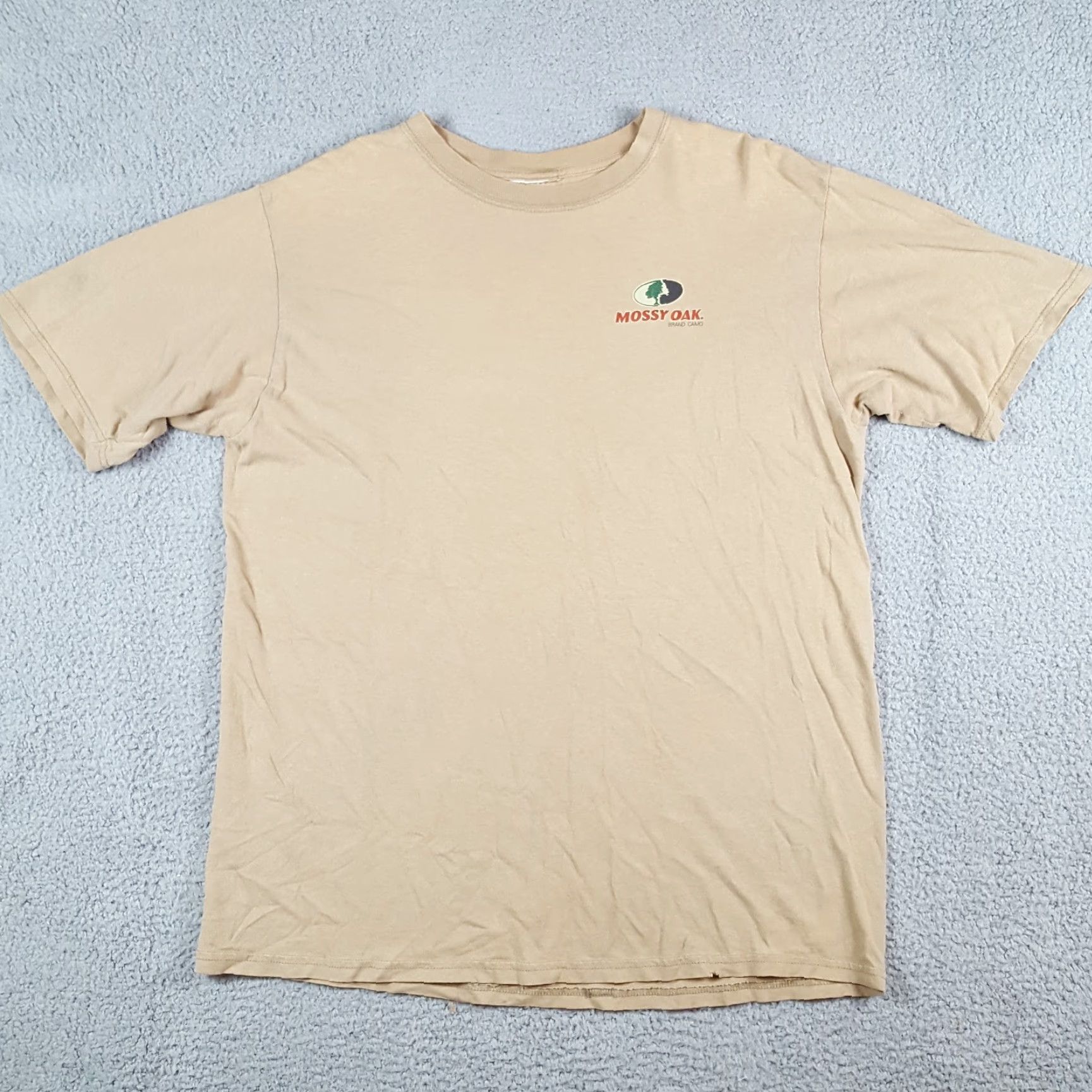 Vintage VINTAGE Mossy Oak Bass Fishing Outdoor Fish Tee Men's Size XL Faded Hunting T Shirt Size US XL / EU 56 / 4 - 2 Thumbnail