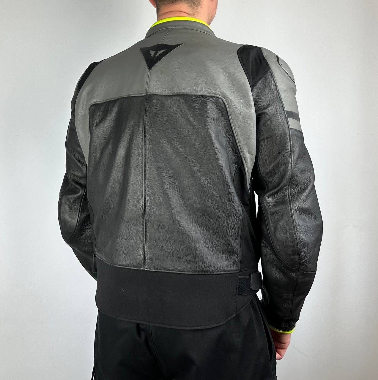 Dainese Dainese motorcycle biker leather jacket plus protection Size US XL / EU 56 / 4 - 5 Thumbnail