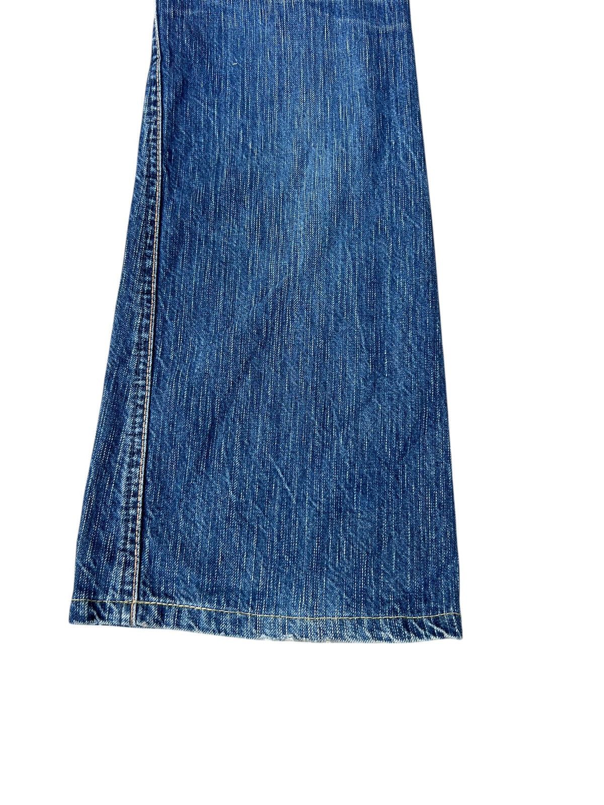 Edwin Vintage Y2K Edwin Made in Japan 503 Faded Denim Flare Jeans Size US 29 - 19 Thumbnail