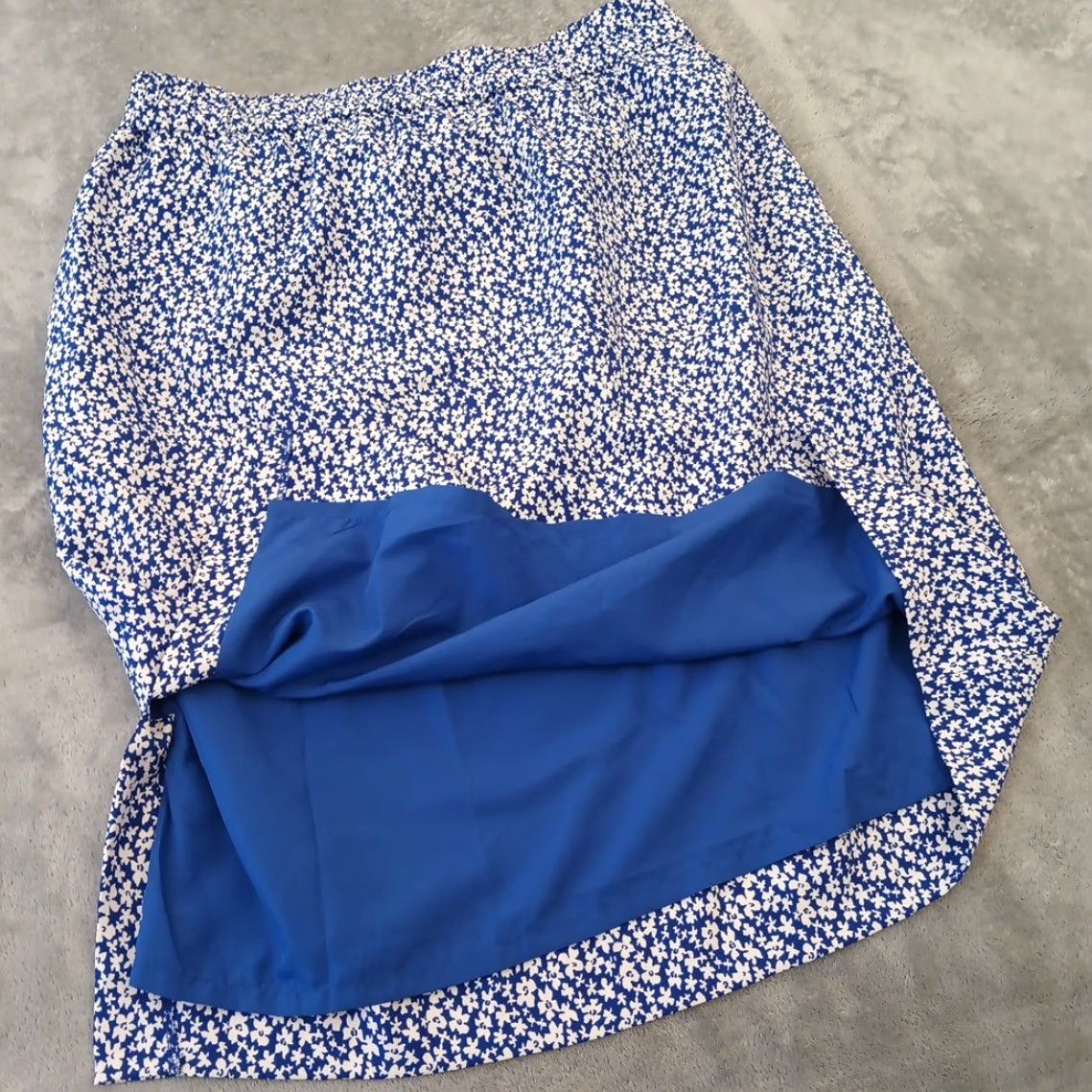 J.Crew J.Crew Skirt PL Knee Length Floral Blue Elastic Waist Lined Pockets Slit Petite Women Skirt Size 36" / US 14 / IT 50 - 6 Thumbnail