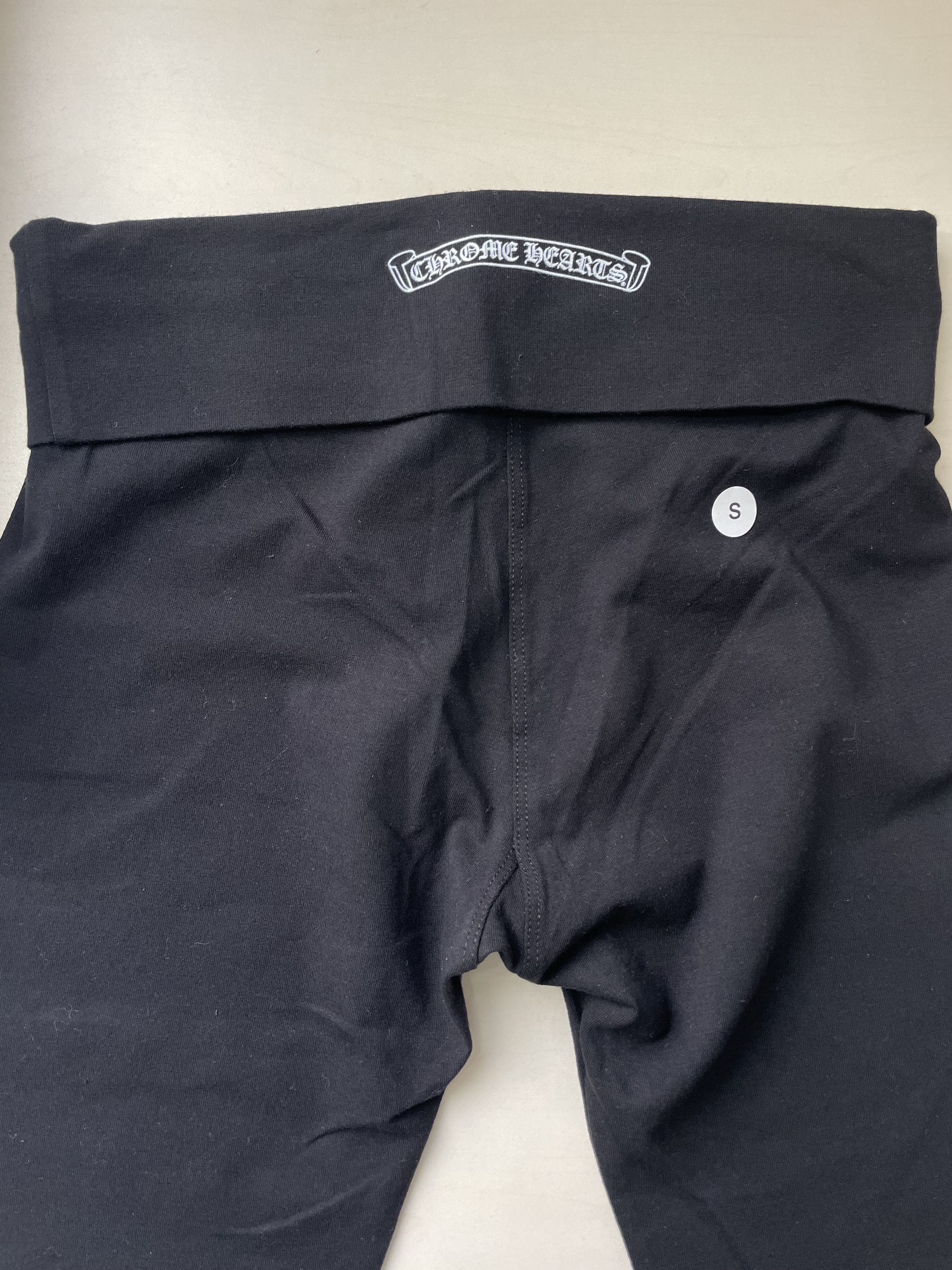 Chrome Hearts Chrome Hearts Black Bell-Bottom Yoga Pants Size 27" / US 4 / IT 40 - 3 Thumbnail