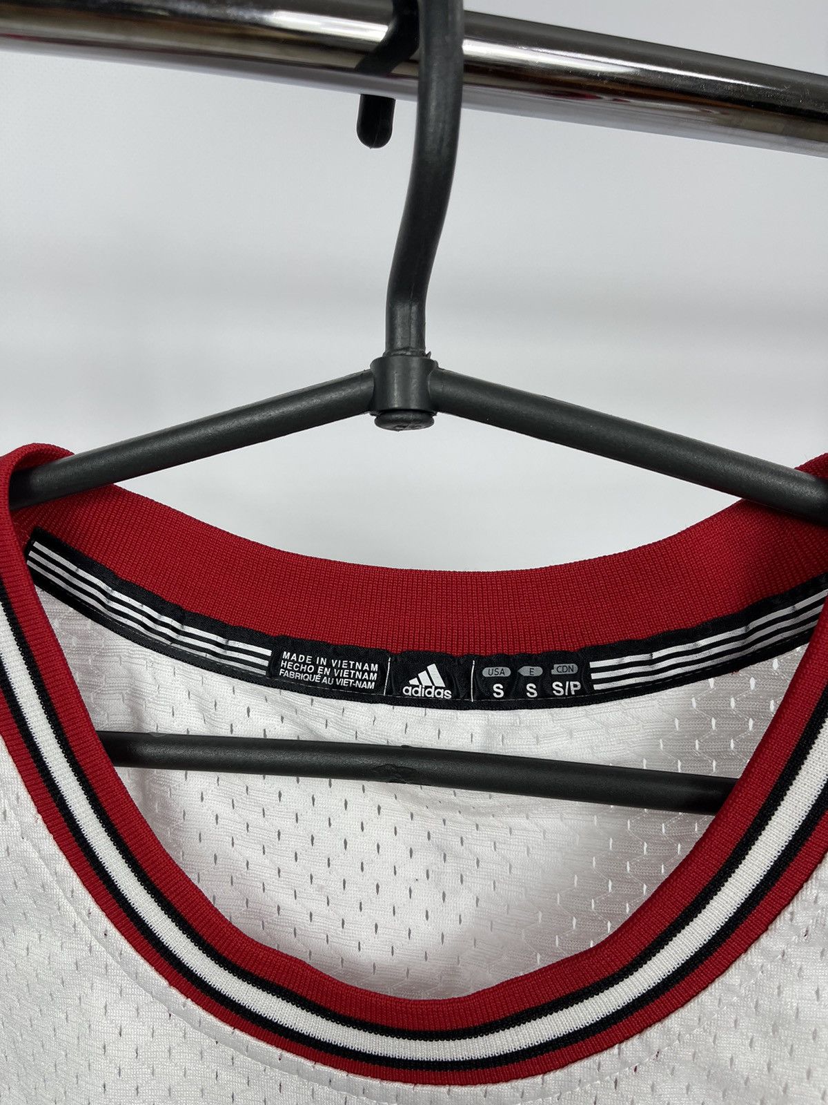 Adidas Authentic Vintage Adidas NBA Chicago Bulls Rodman #91 Size S Size US S / EU 44-46 / 1 - 4 Thumbnail