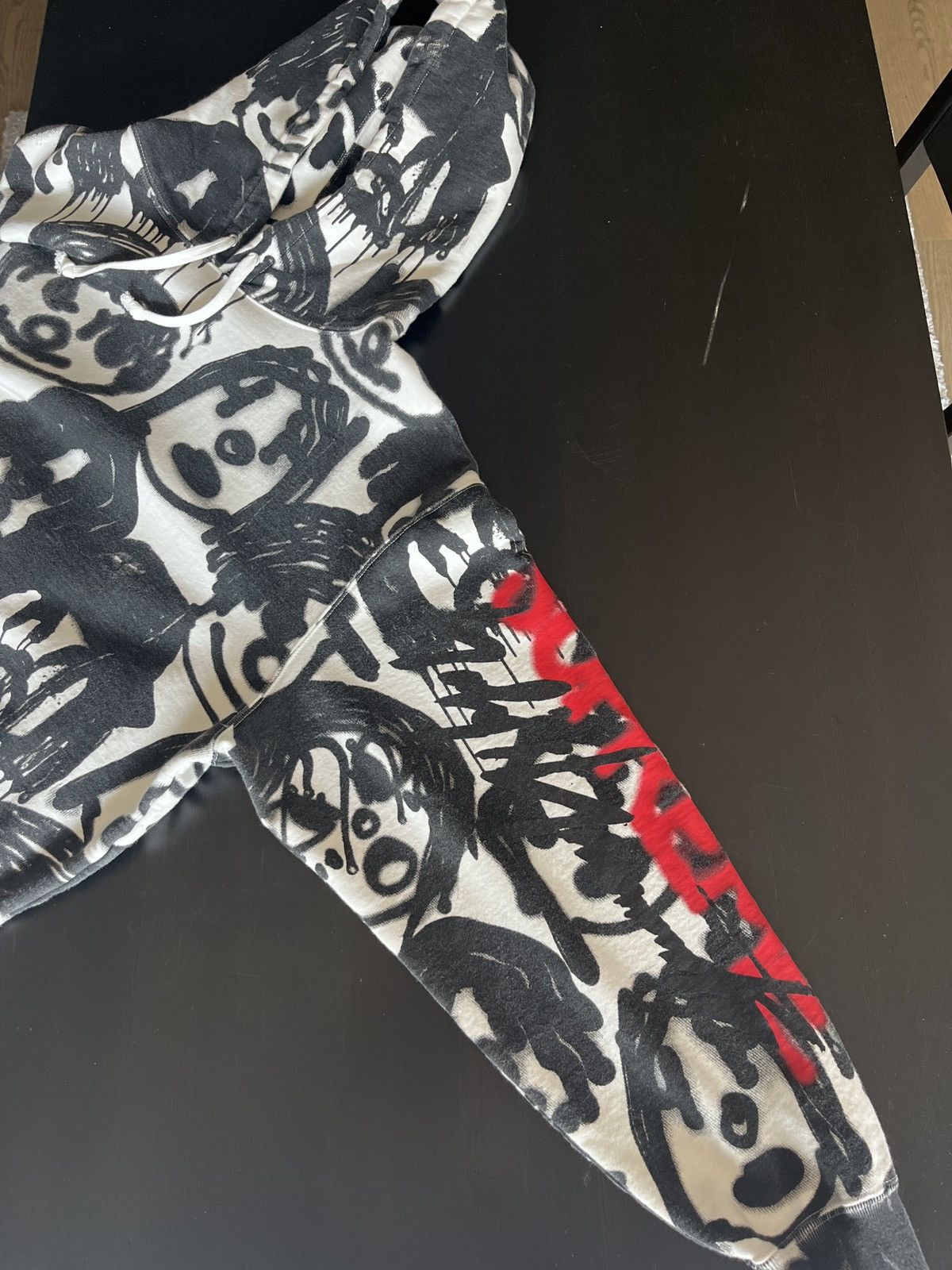 Supreme Supreme X Yohji Yamamoto White Face Graffiti Hoodie Size US M / EU 48-50 / 2 - 5 Thumbnail